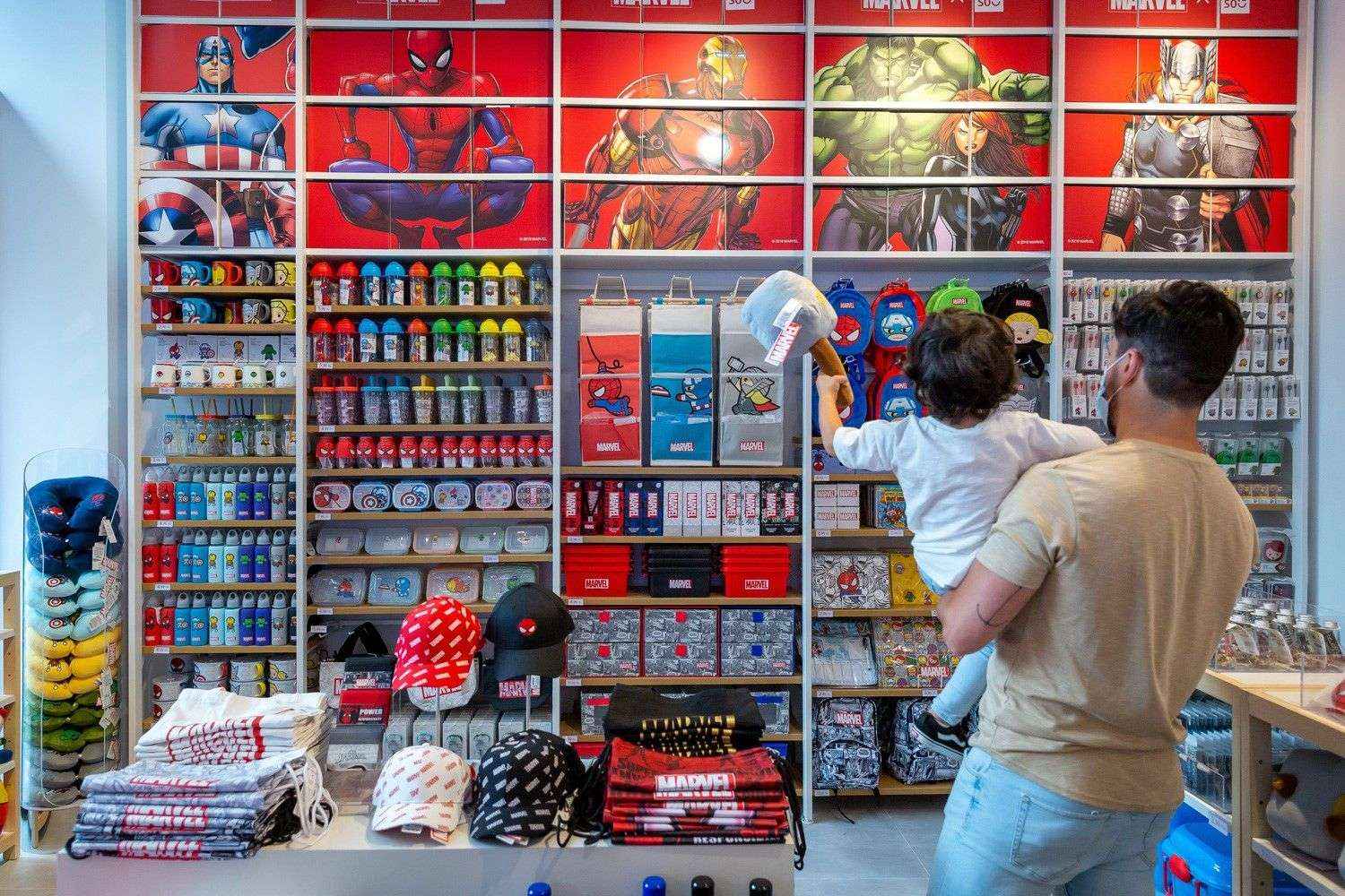 Alicante se sube al fenómeno Miniso y su diseño japonés de alta calidad y buen precio
