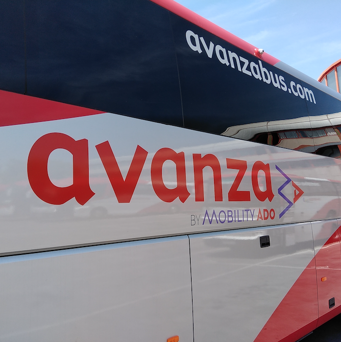 Avanza Larga Distancia renueva por dos años el contrato con King´s College