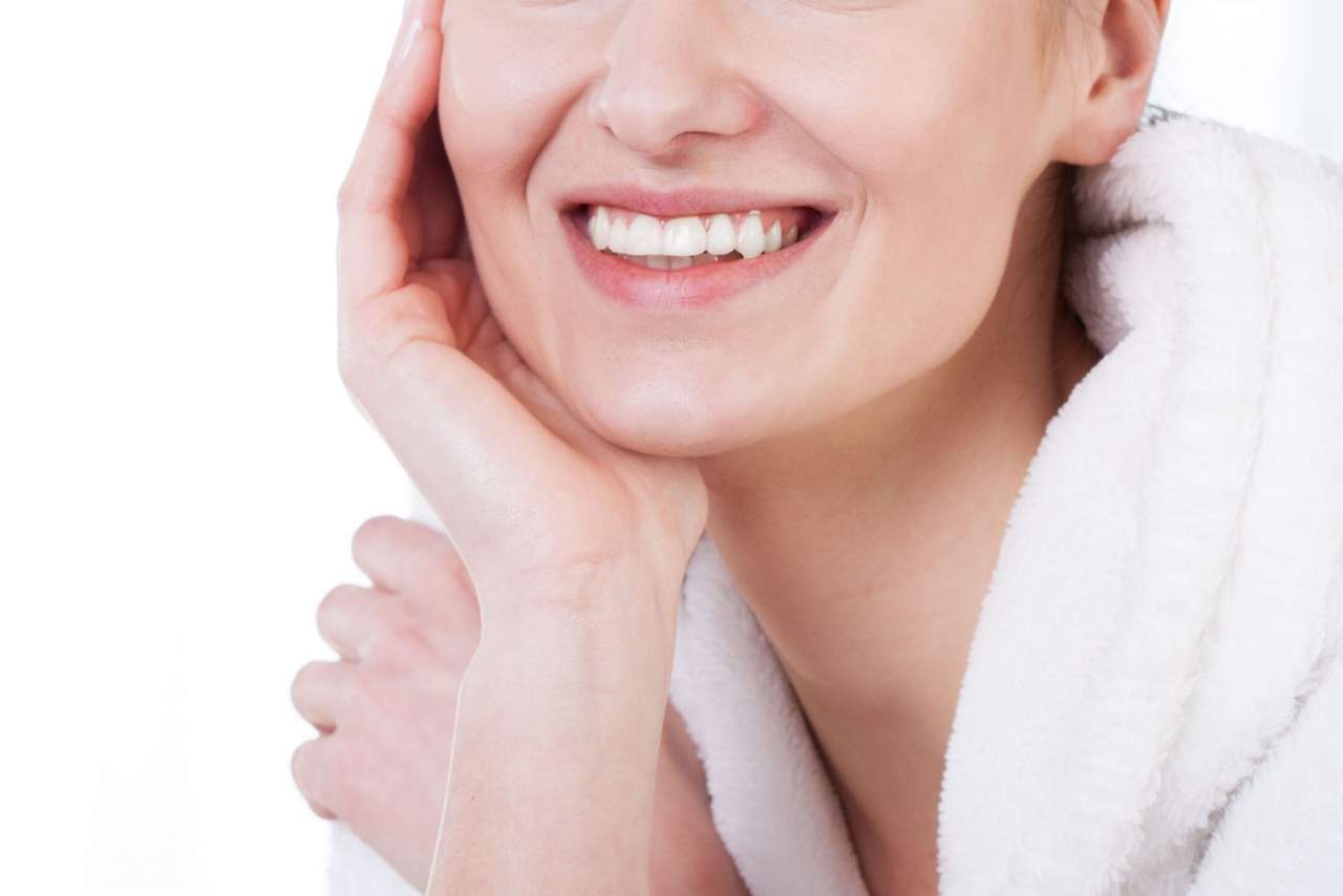 Implantes dentales en Sevilla por dentistas: Clínica Helident