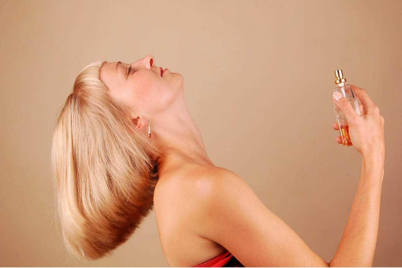 Los perfumes para mujer como Aire de Sevilla en Tus Compras De Confianza