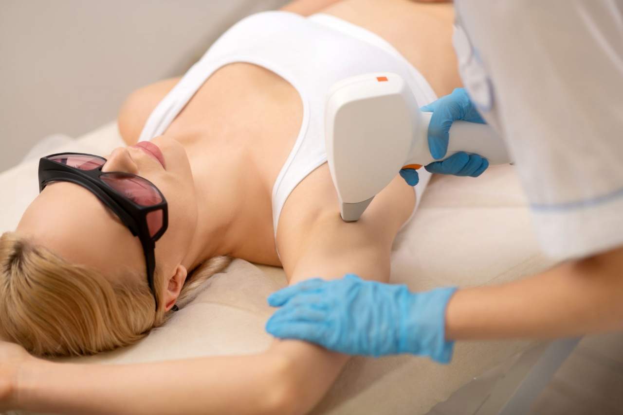Centro de depilación láser en Elche opiniones adaBeauty