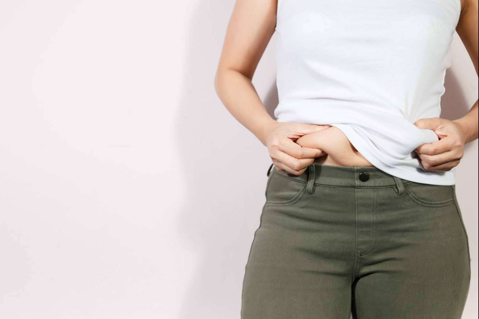 Hidrolipoclasia 4D en Clínica Ciscar: ¿Qué diferencia hay con la hidrolipoclasia convencional?