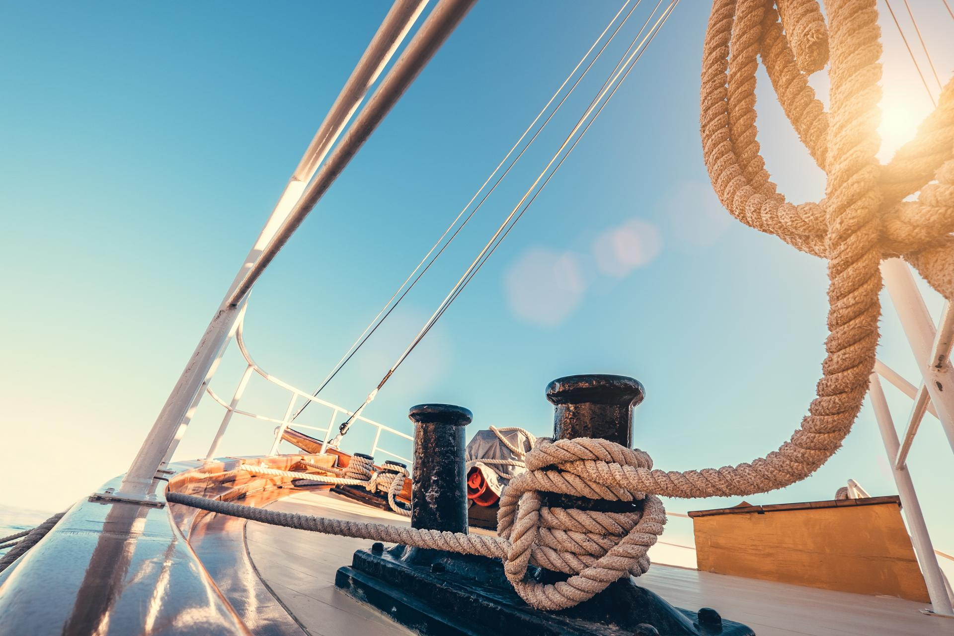 Alquilar un barco en Barcelona gracias a la compañía Gotland Charter