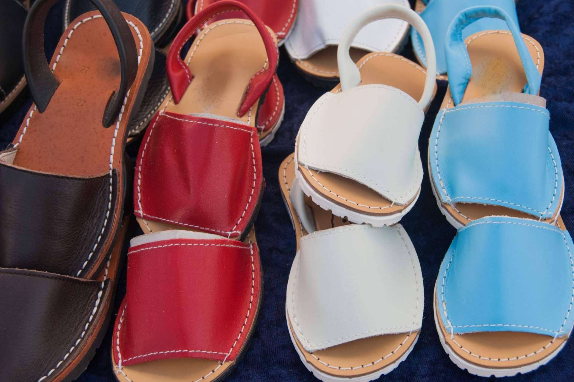 Menorquinas zapatos: la tendencia de cada verano