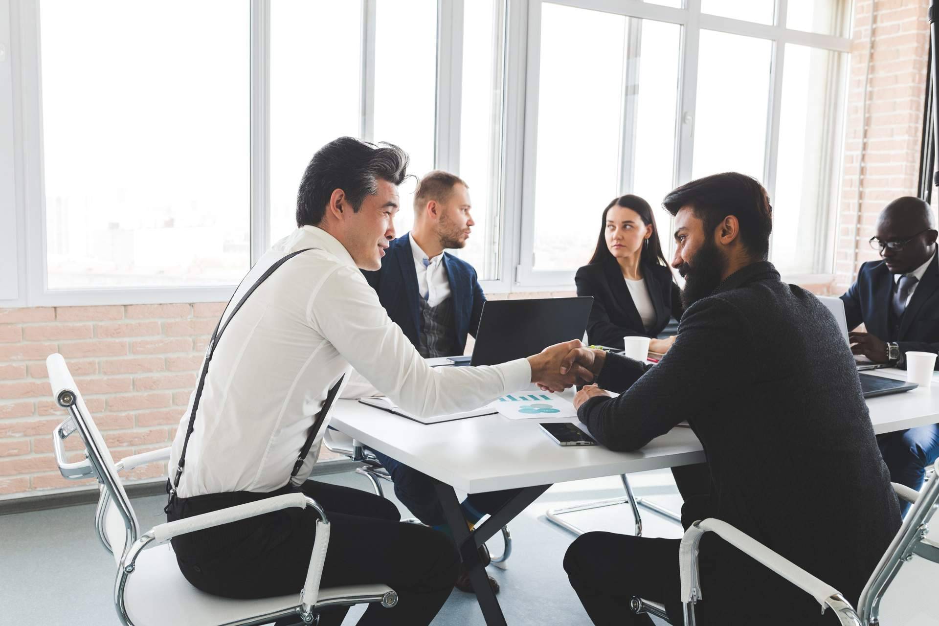Ltd24Ore ofrece servicios para abrir una empresa en Inglaterra