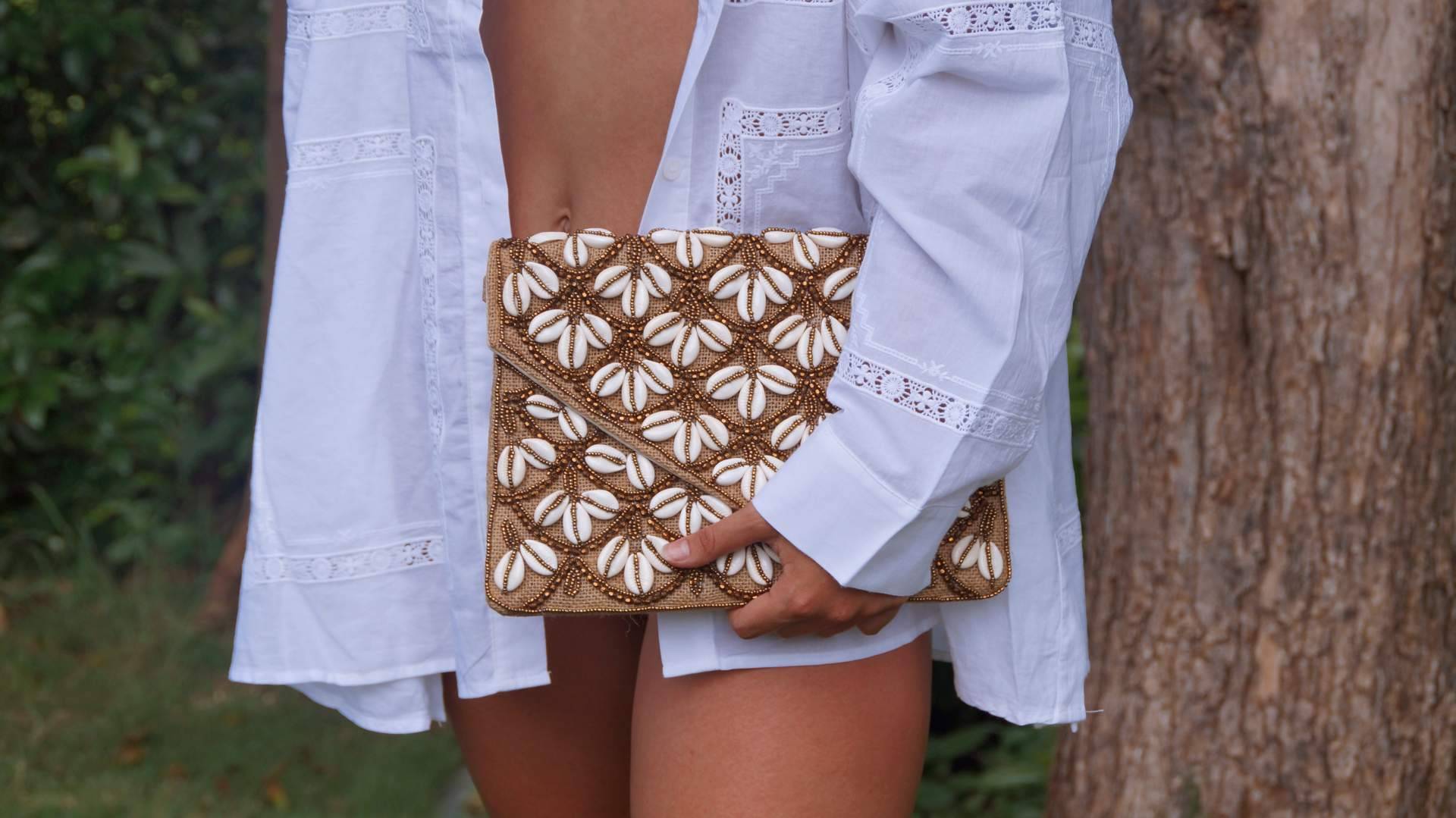 La tendencia este verano: los bolsos naturales de la firma Lola Amara