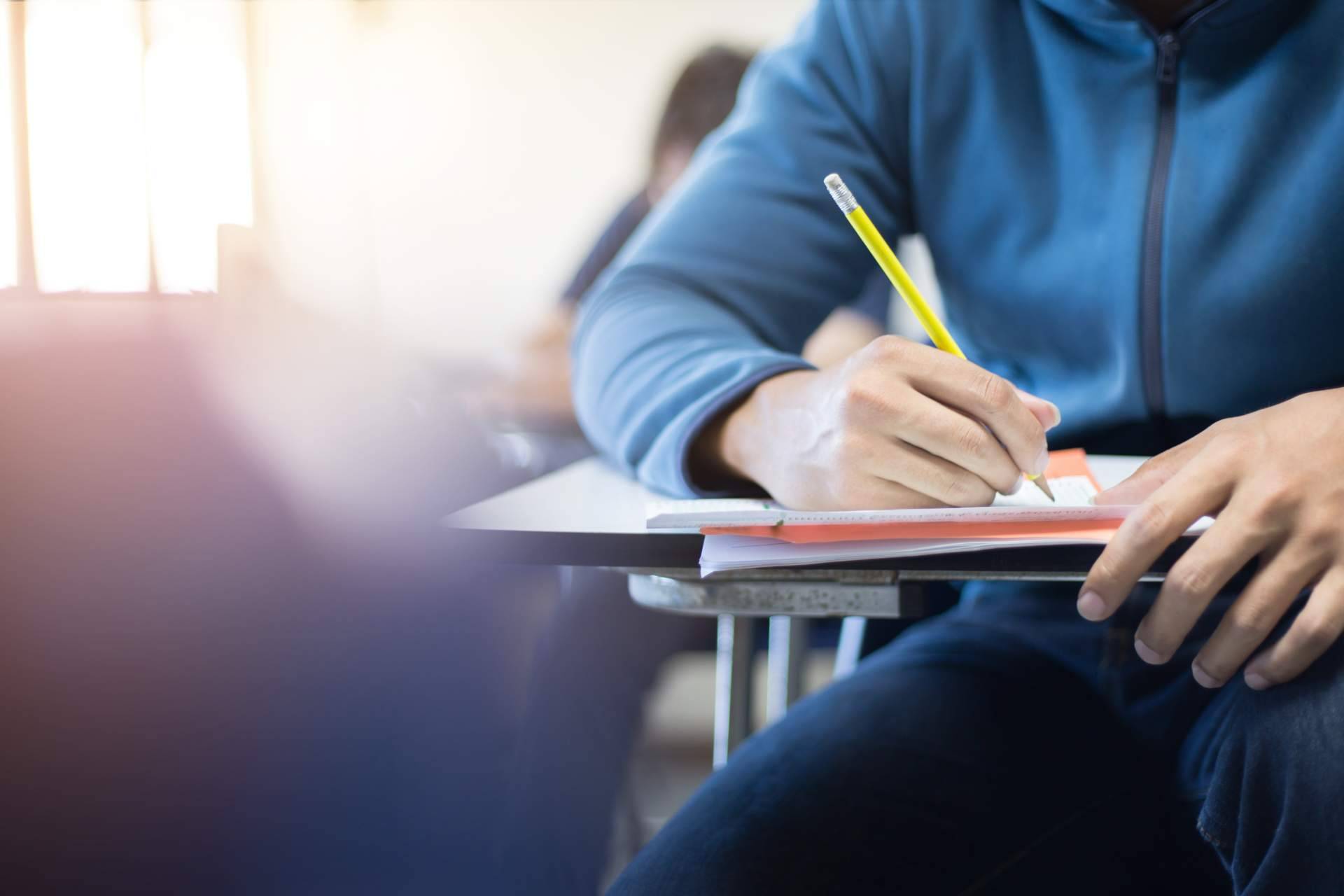 Preparar las oposiciones de Educación Primaria en el centro de referencia en Logroño y líder en el sector, Academia Iris