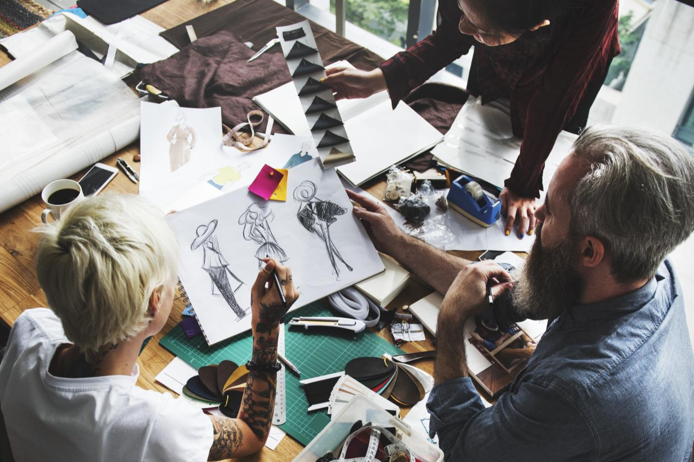Workroom se encarga de todos los procesos en la creación de una marca de ropa