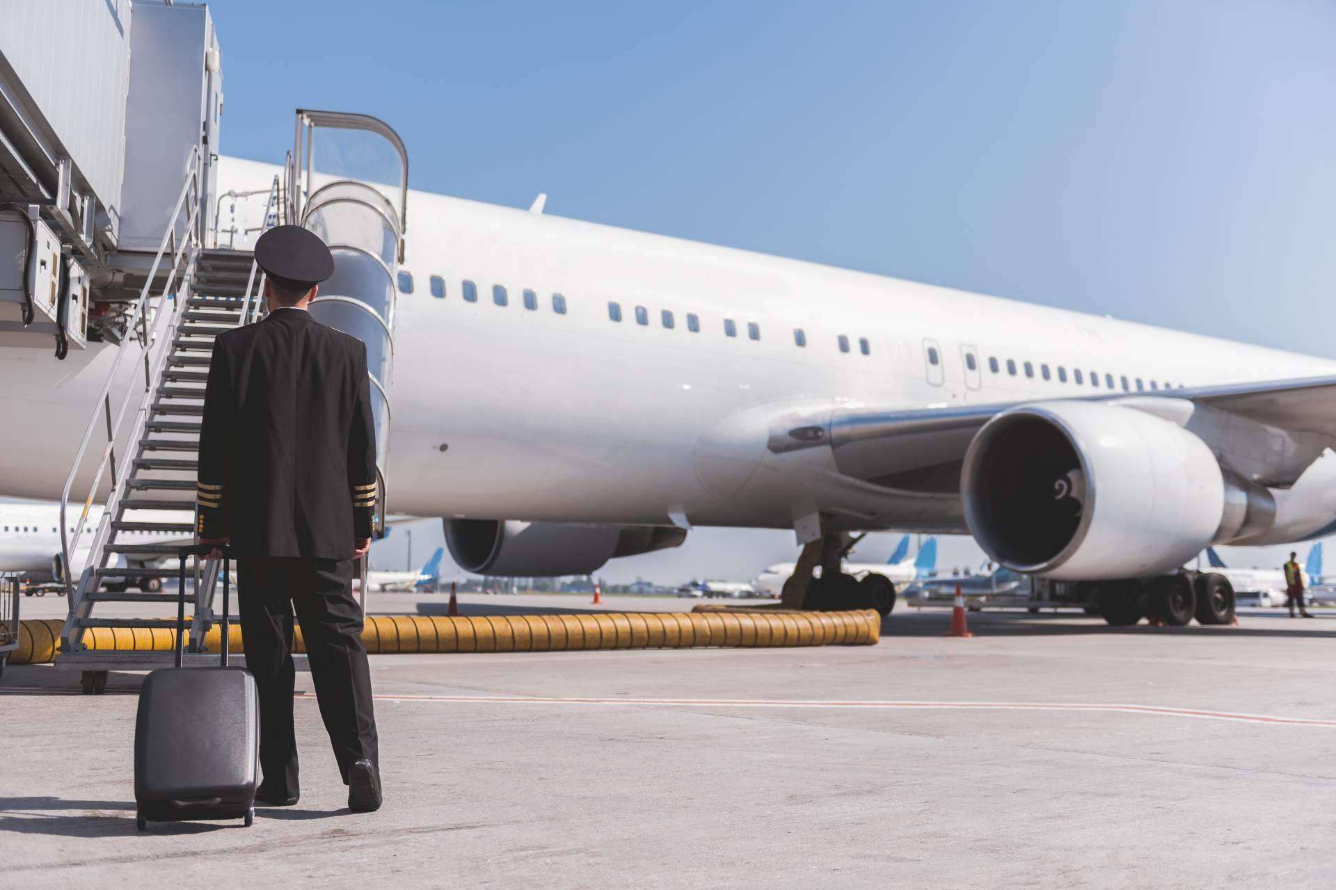 El curso para los que quieren aprender a volar: Curso de Piloto Privado en Leonavia
