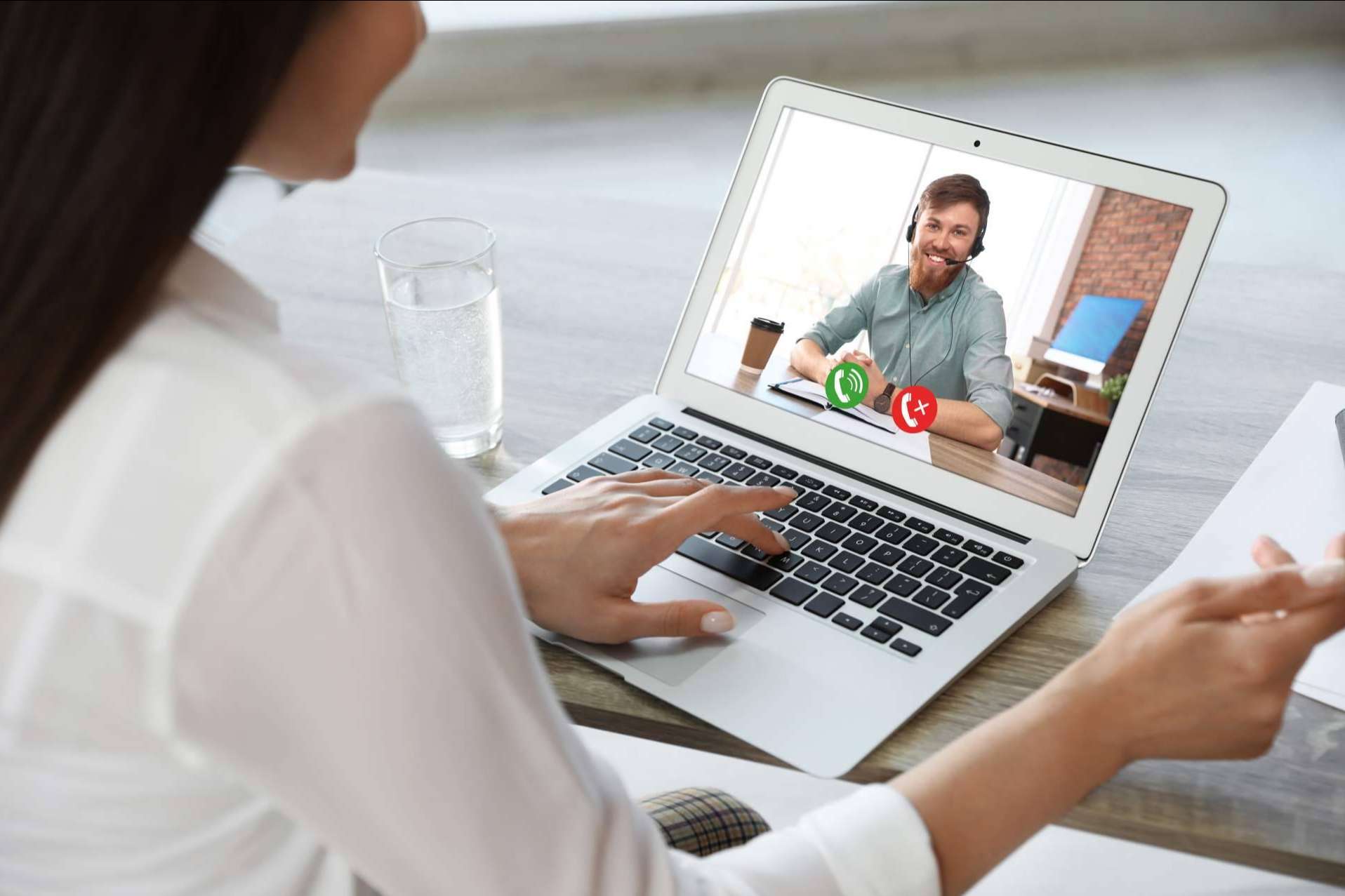 Telefonía e internet para profesionales y empresas con precios definitivos gracias a Beonlinesoluciones