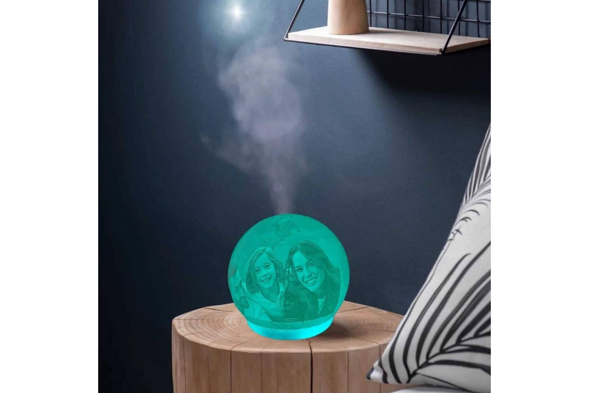 Lámpara de luna para decorar el hogar en la empresa especializada Lámpara Personalizada