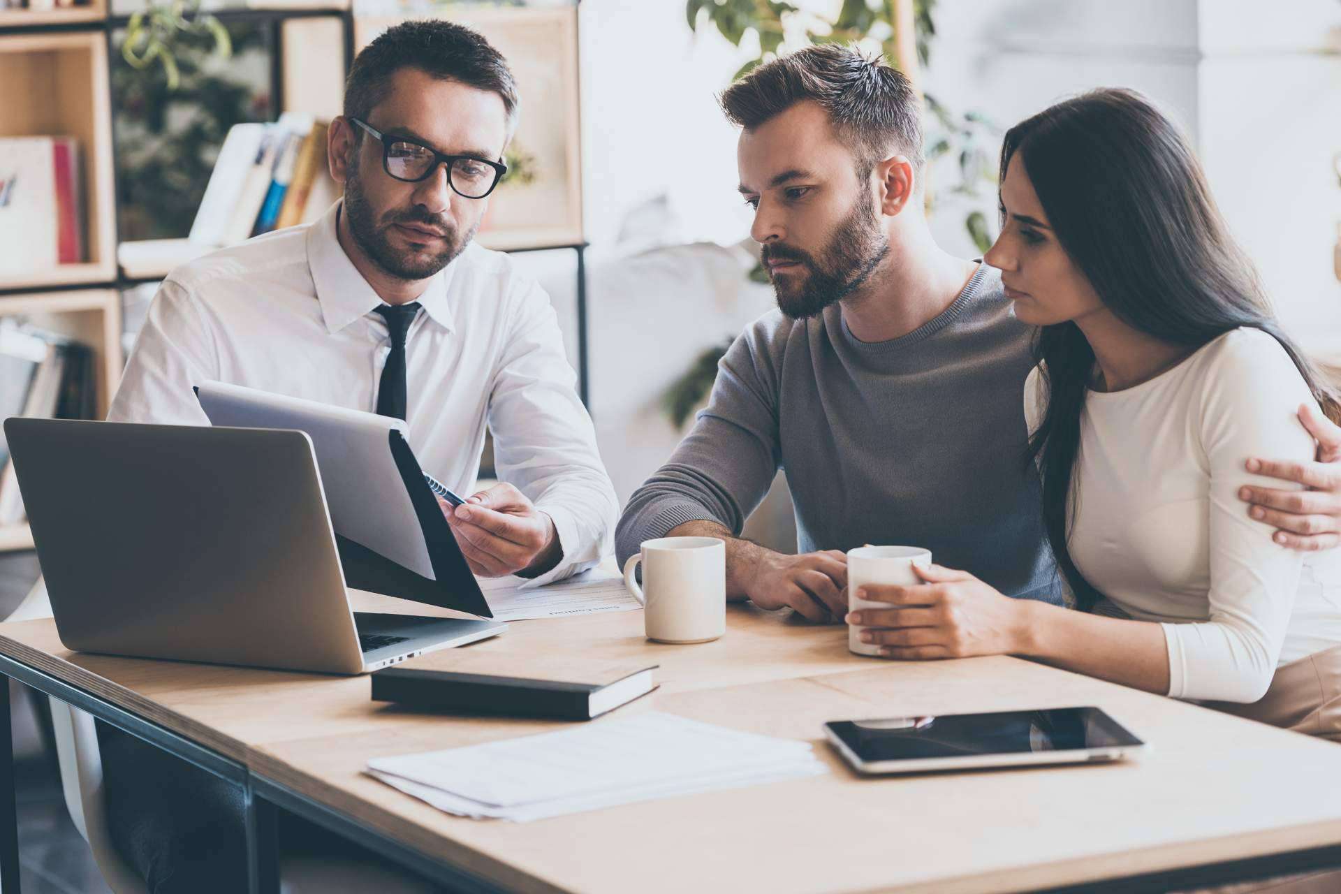 ¿Cuáles son los beneficios de subrogar la hipoteca con deHipotecas?