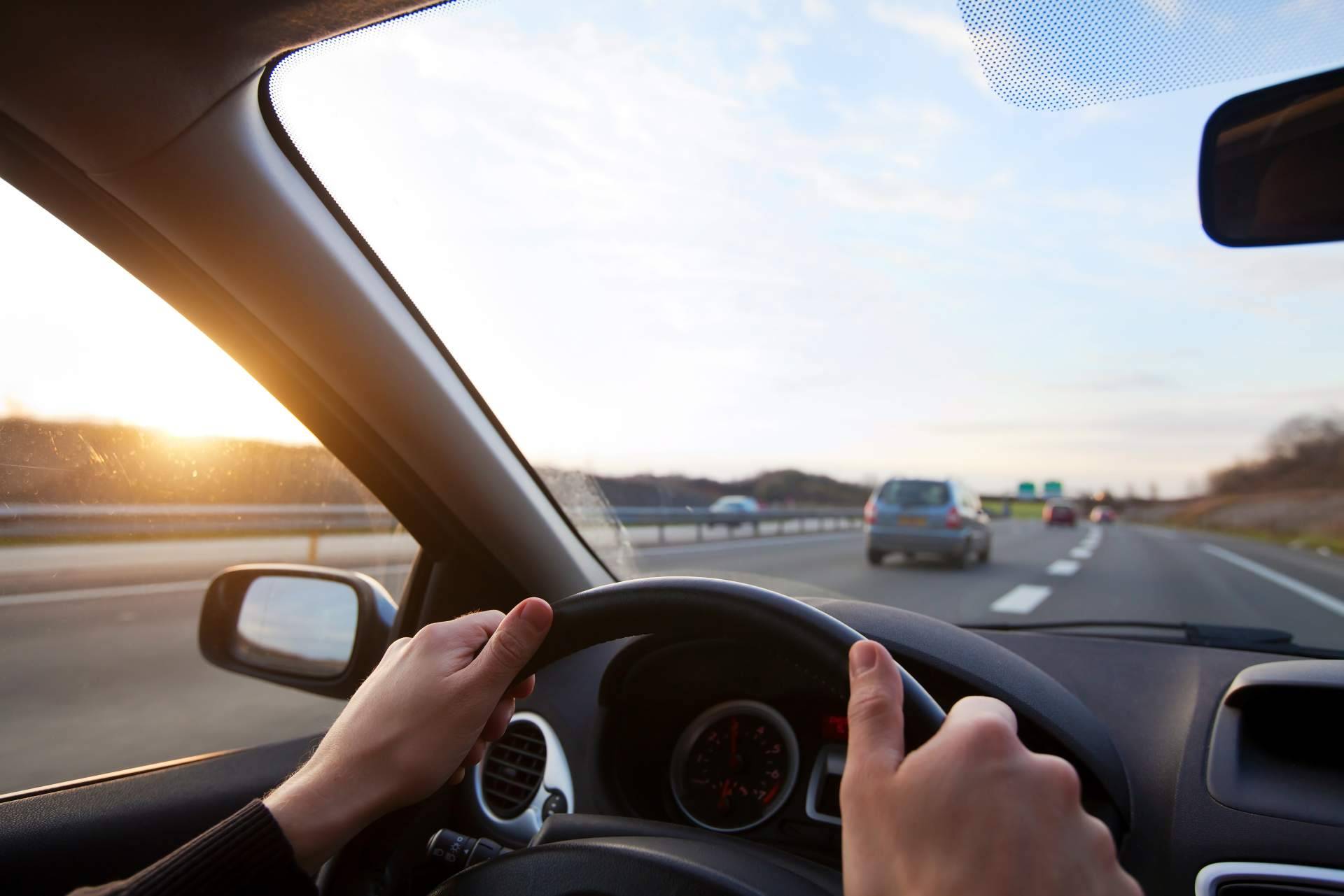 SF Motor expone cómo activar la función de Google Maps para que avise de los radares fijos y móviles en carretera