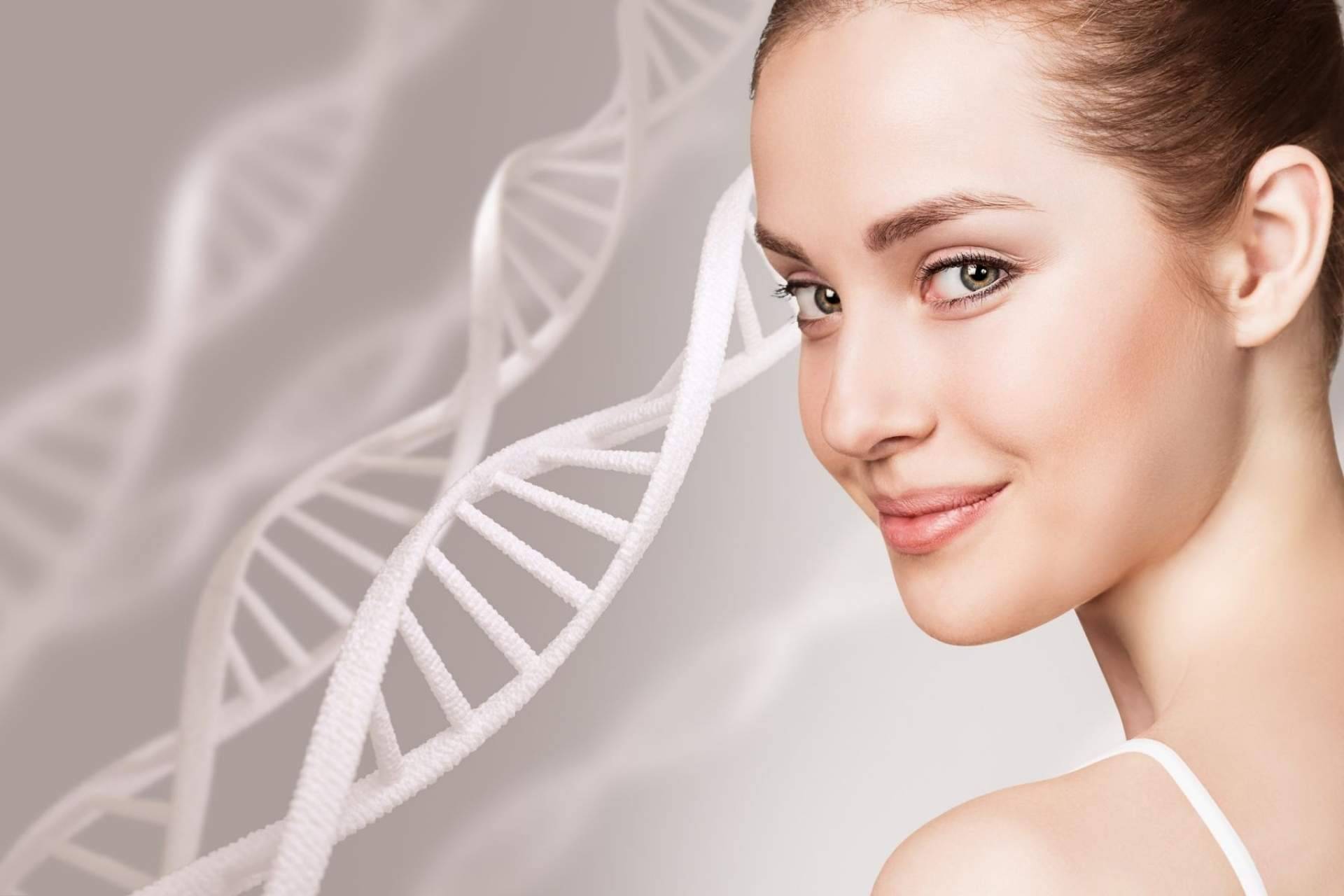 Farmacia Laura Garín expone la gran cantidad de beneficios de tomar colágeno