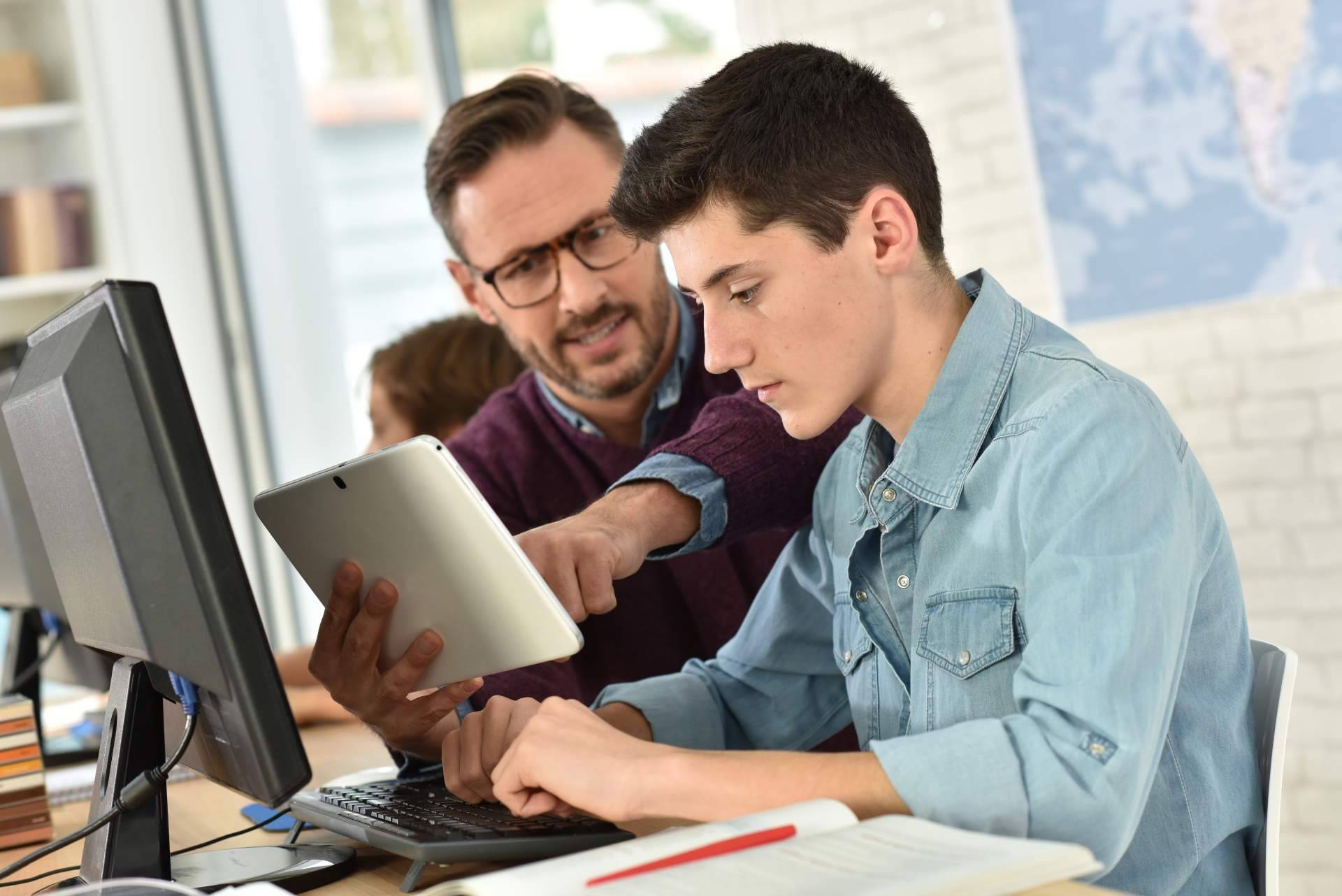 Encontrar un buen convenio de prácticas a través de Aicad Business School