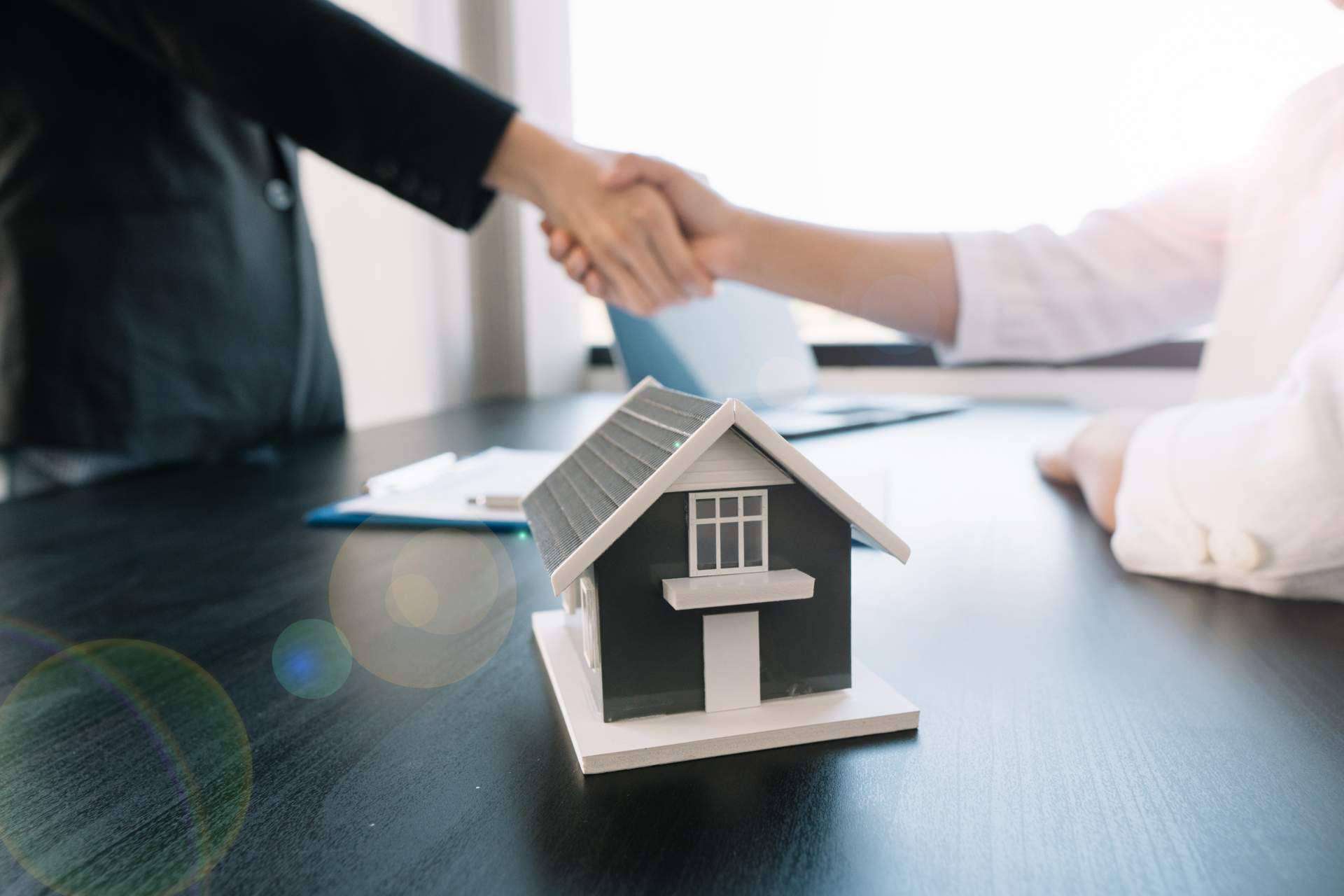 Las ventajas de trabajar en exclusiva la venta de un inmueble, por La Casa Agency