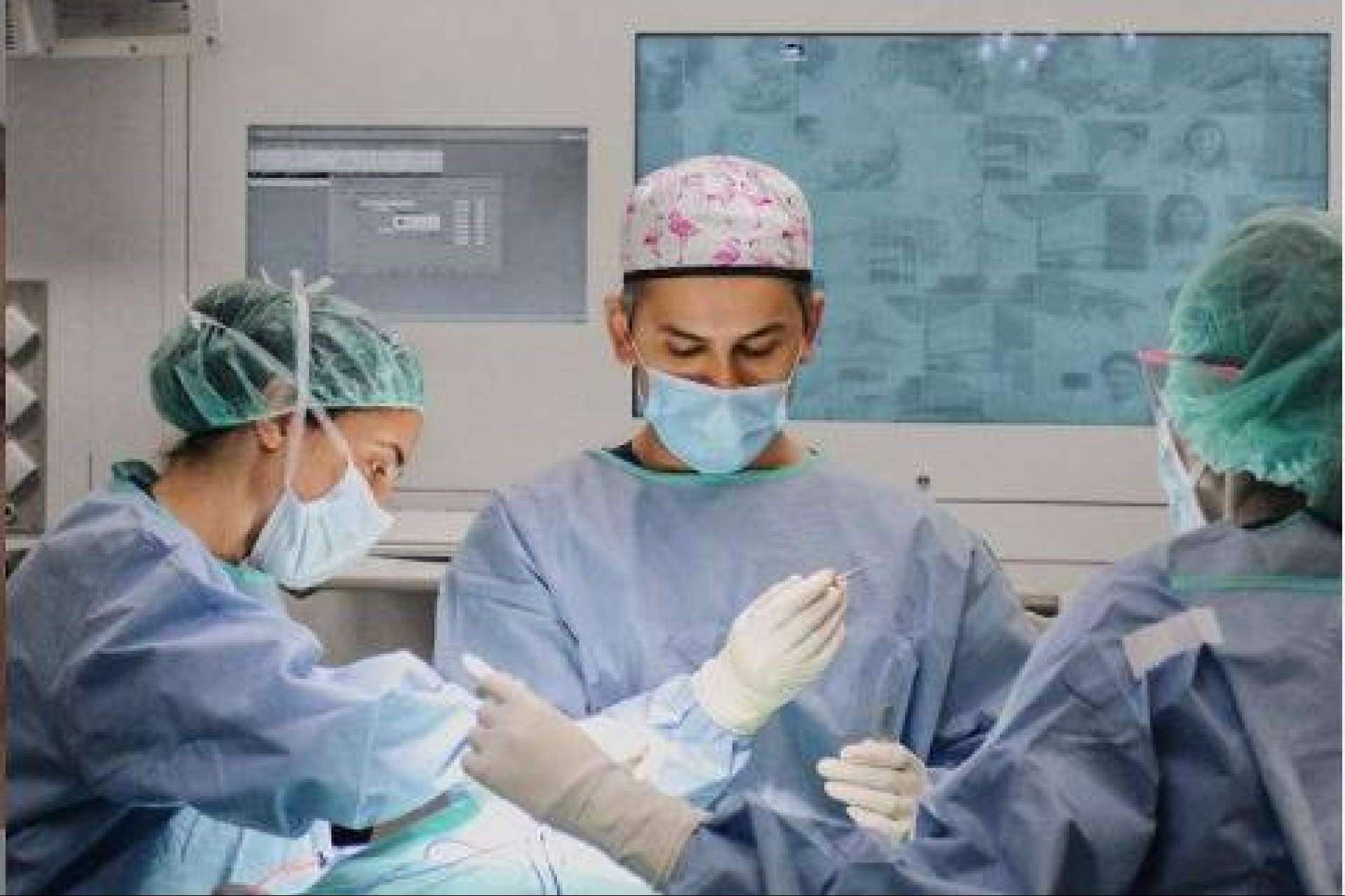 Rejuvenecer la mirada con el Dr. Castellar: talento y experiencia
