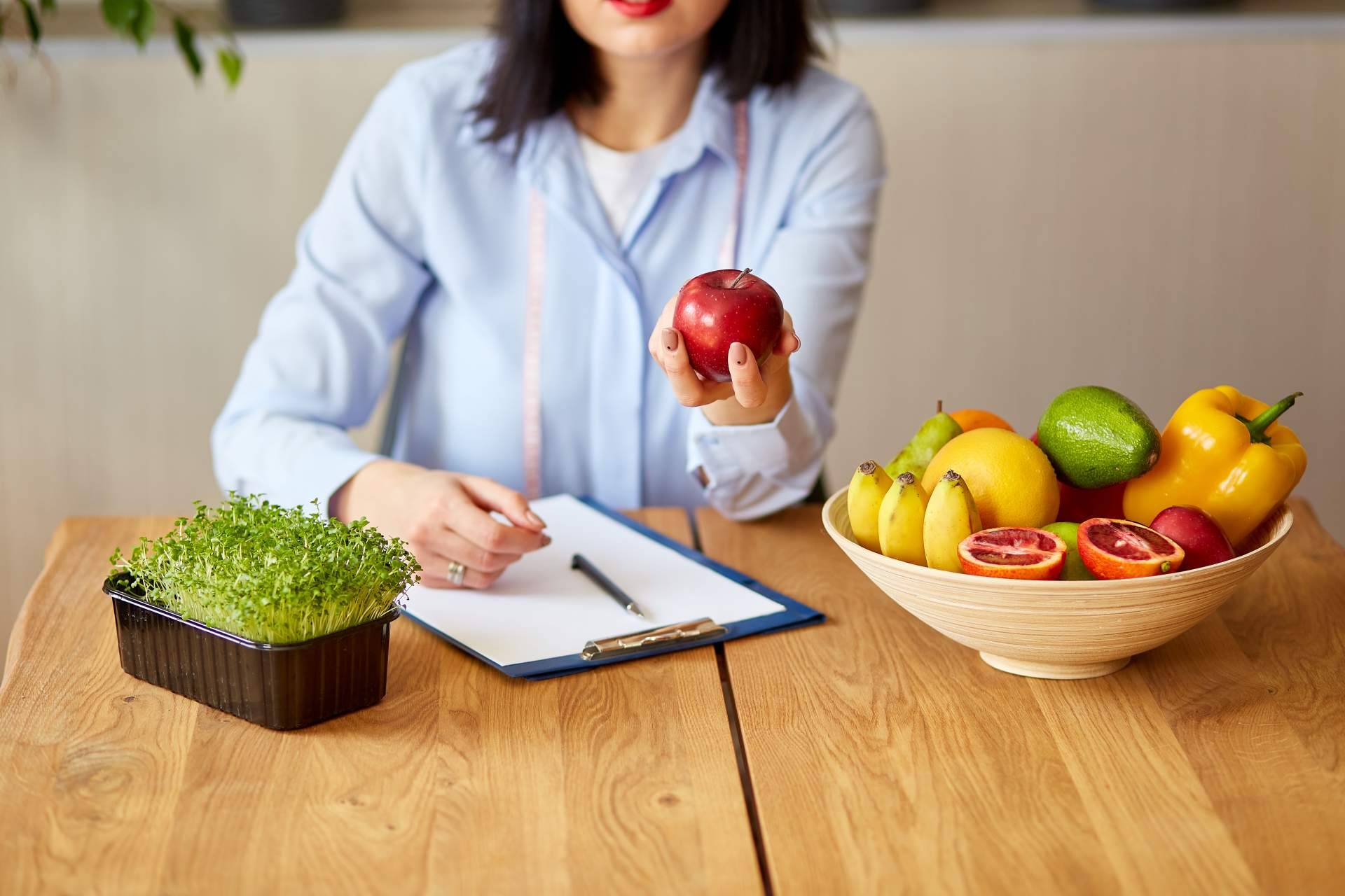 Naxer, el centro de estudios superiores con 25 años de historia, permite estudiar un máster online en nutrición