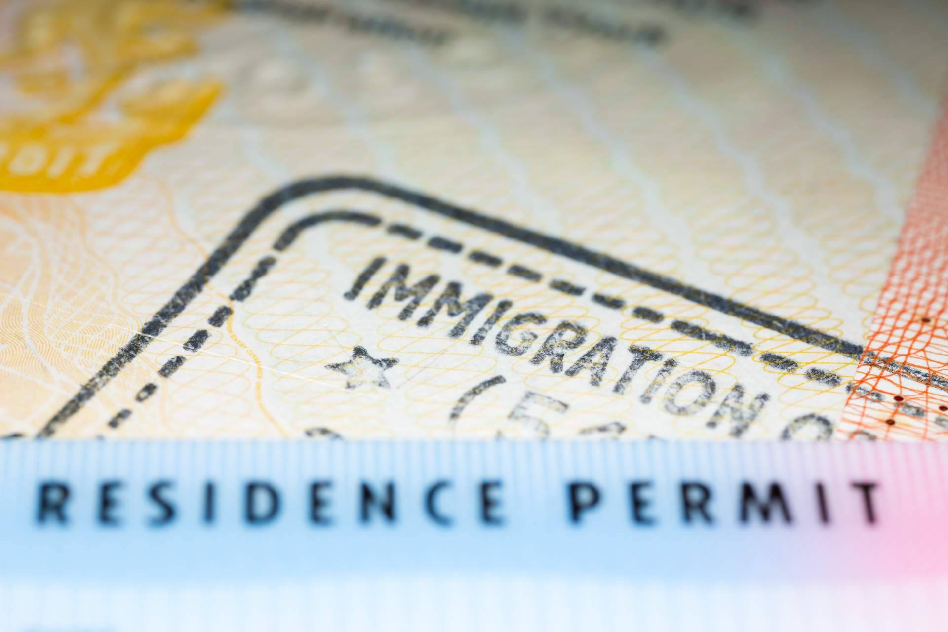 Migrow ayuda a recibir la nacionalidad española con eficacia con la asesoría de un abogado experto en migración