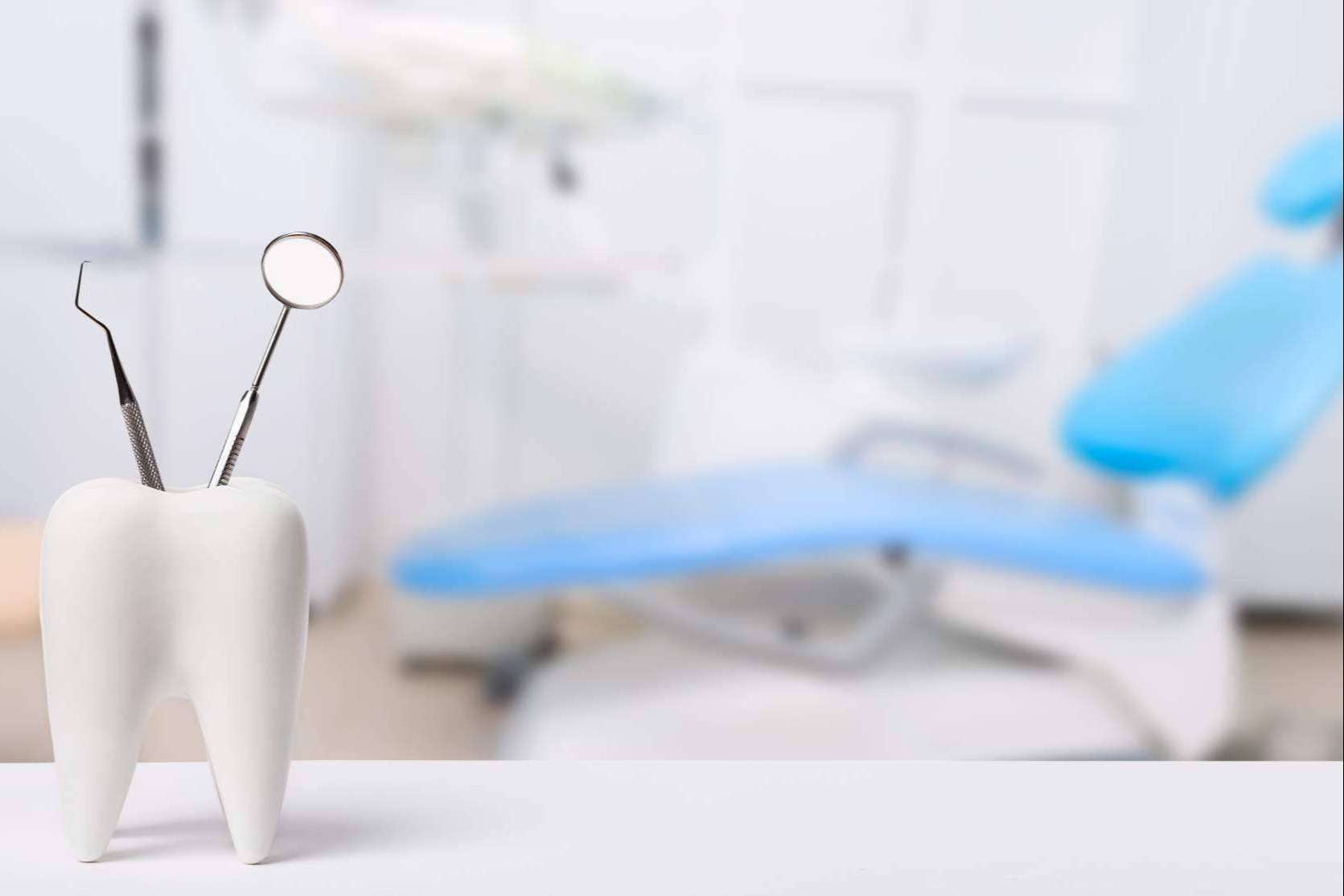 Clínica Sonrisas utiliza la tecnología del Plasma Rico en Factores de Crecimiento para garantizar una recuperación rápida y ortodoncia efectiva