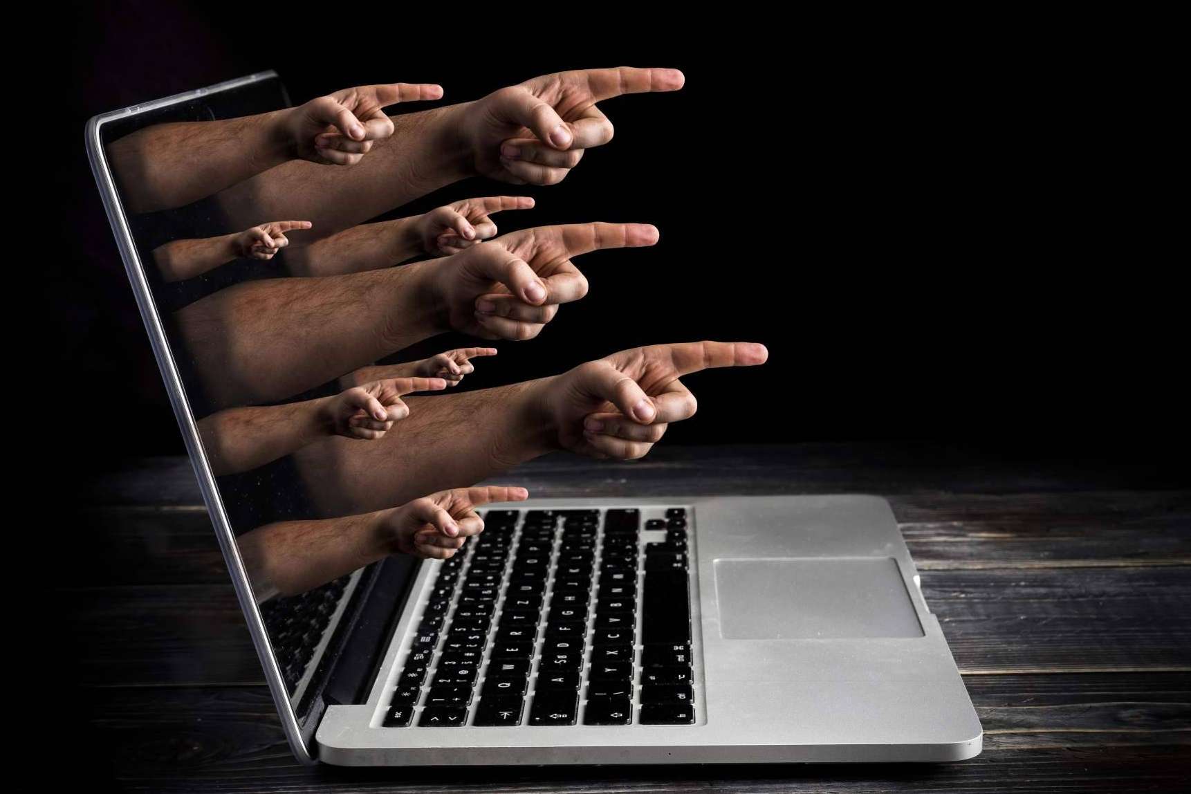 ¿Cómo eliminar contenidos y luchar contra el ciberbullying? El seguro contra el ciberacoso de Remove Group
