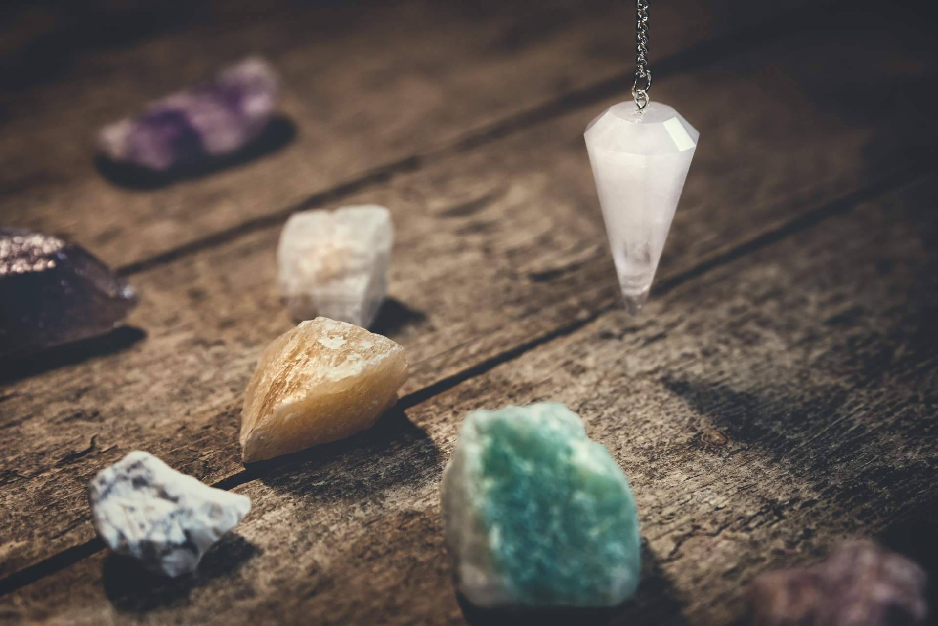 La tienda de minerales Tierra de Gemas, los complementos de moda