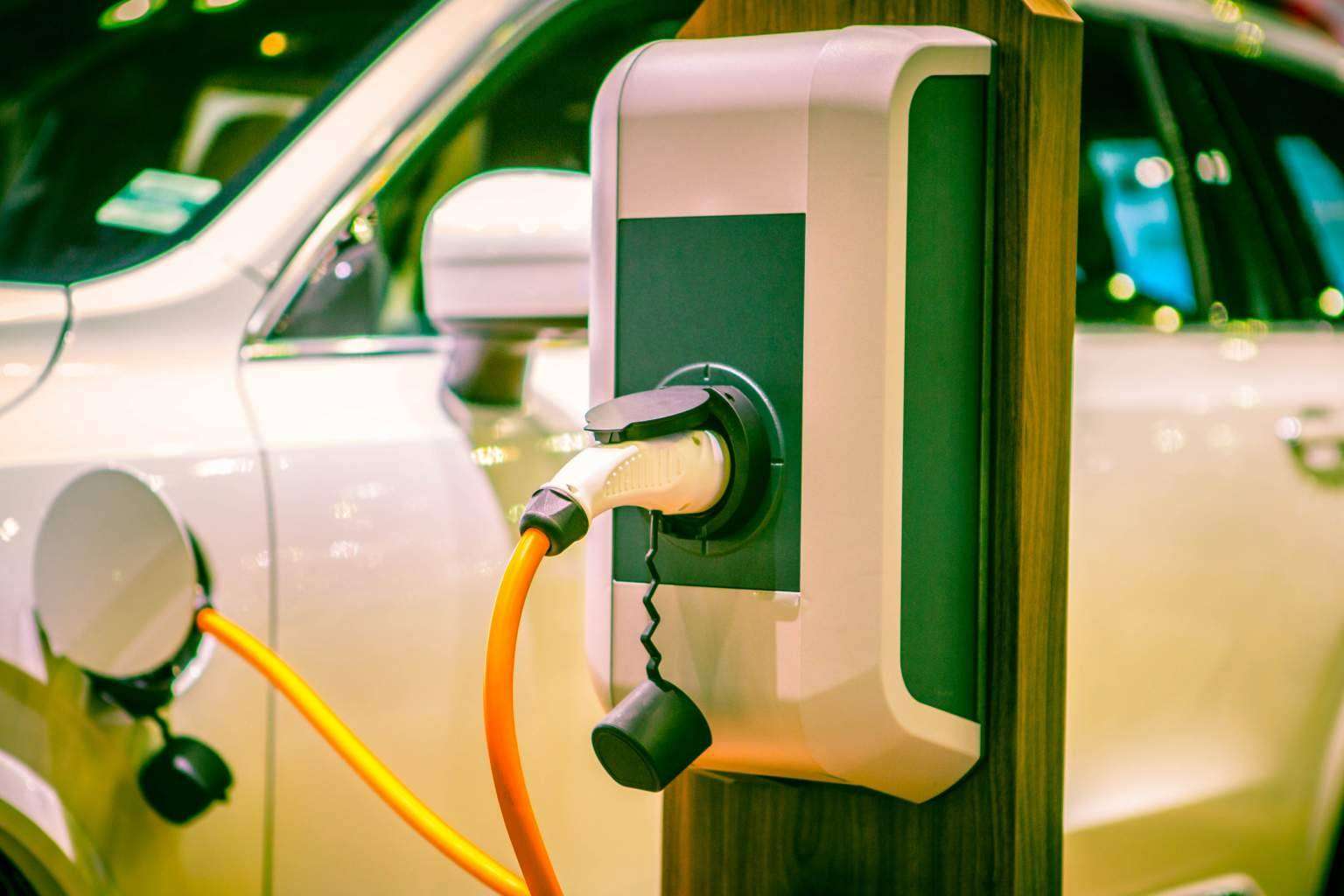 Enchufamos Tu Coche y su servicio de puntos de recarga para vehículos eléctricos en viviendas unifamiliares