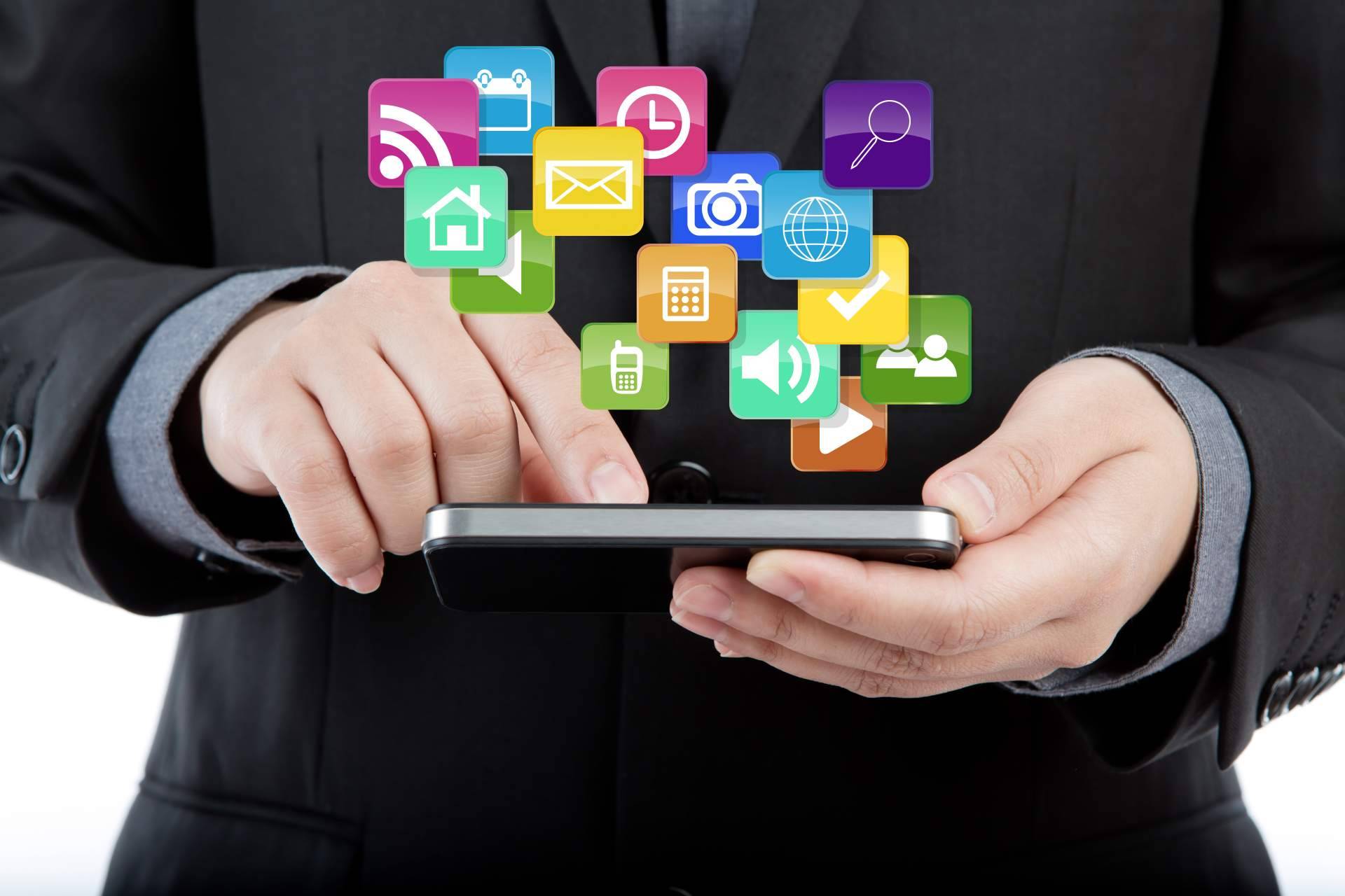 En 2021 es posible vivir de internet con la propuesta del Club de APPS 777