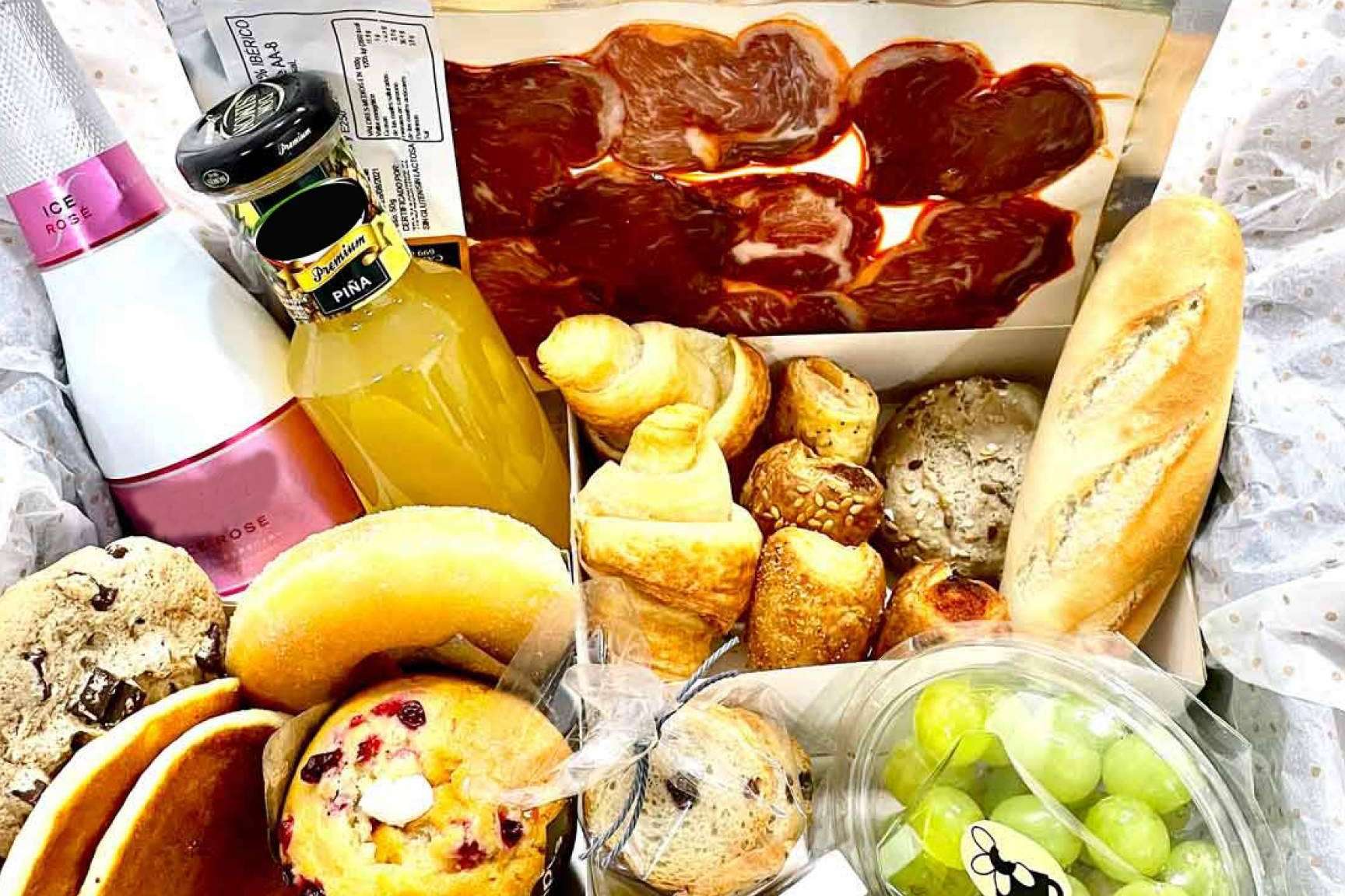 Los detalles de Las Flores No Se Comen, enviar desayunos a domicilio personalizados a cualquier parte de España y Portugal
