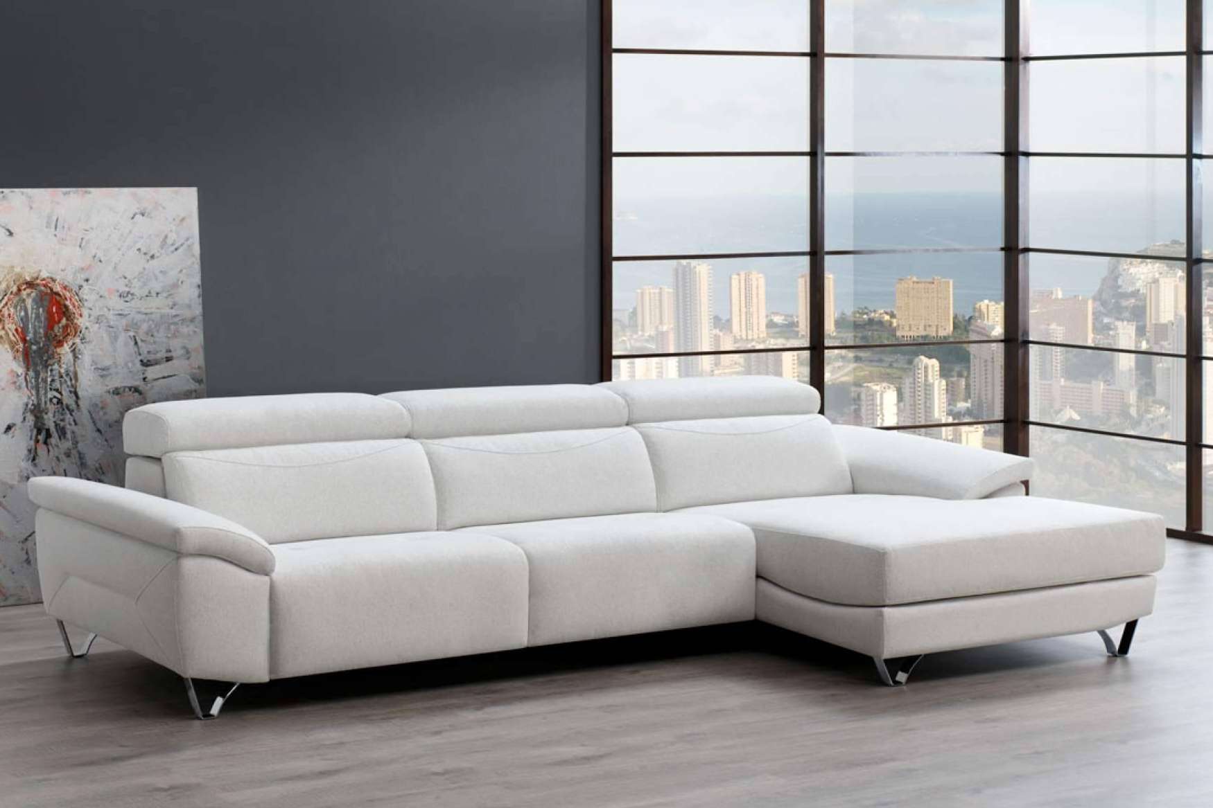 Muebles Industria ofrece lo nuevo en tapicería en España, sofás a medida y sofás con puf integrado