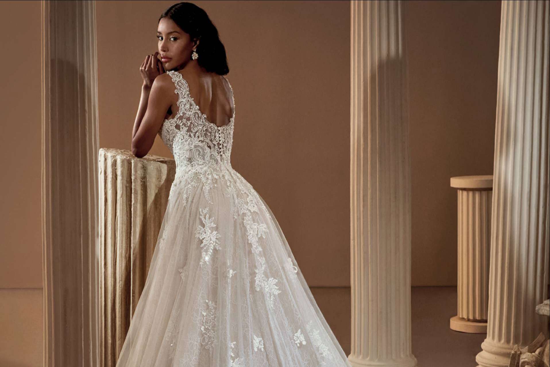 El catálogo de vestidos de novia originales de la boutique de novias Sujhalúa