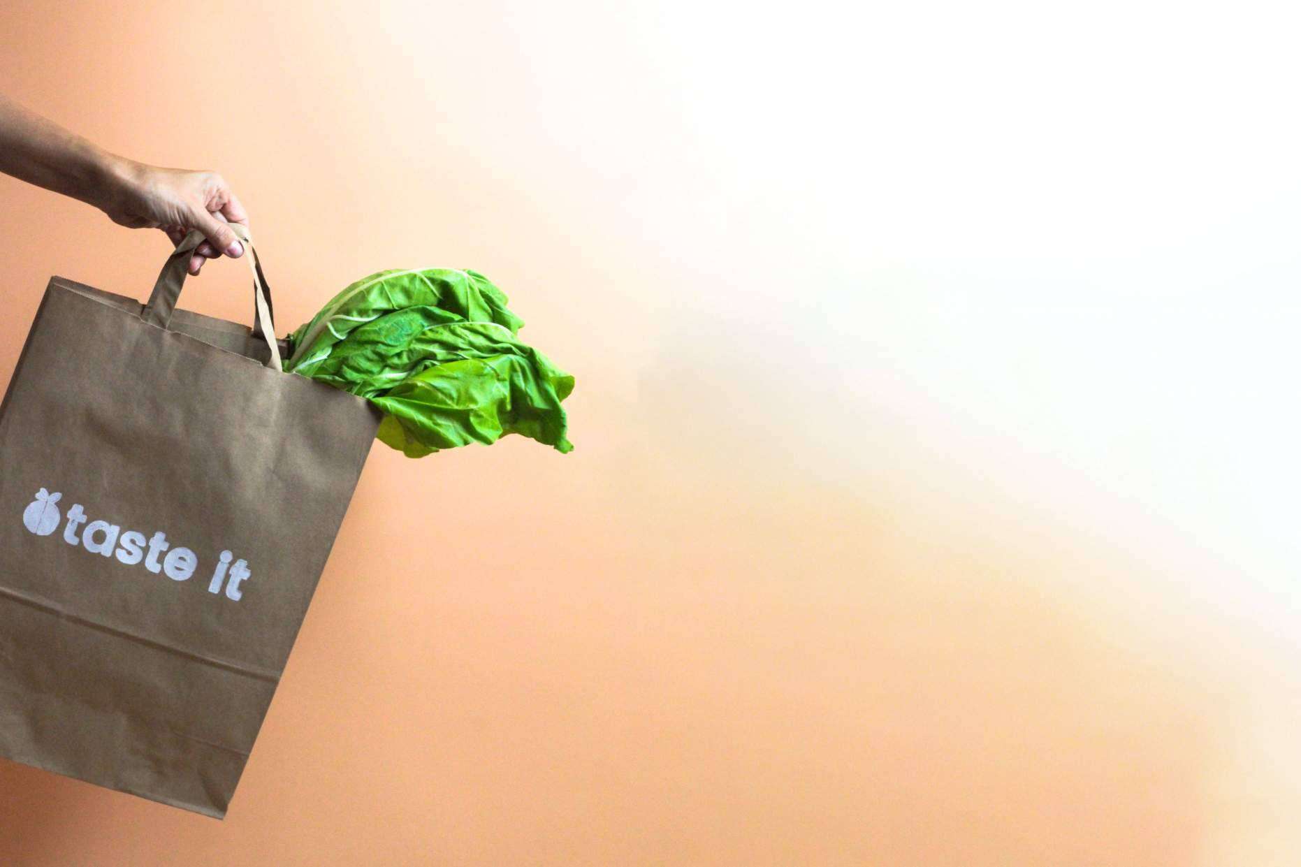 Taste it, un comercio donde comprar fruta y verdura online directamente del agricultor