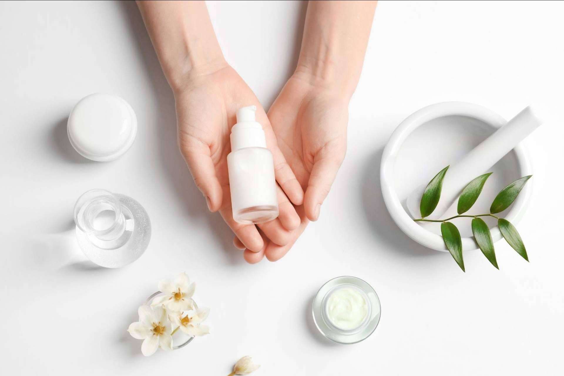 Amplia variedad de productos faciales de parafarmacia disponible en la tienda online OpenHoris