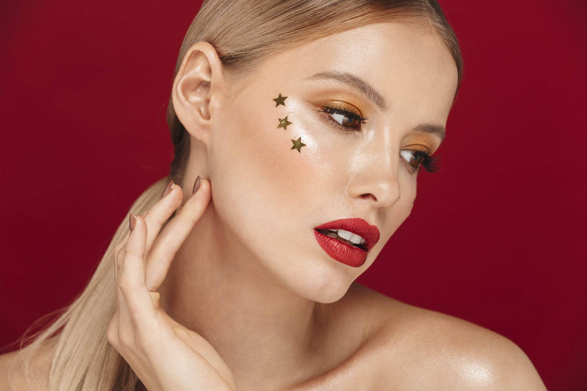 Los pasos de Amelia Cosmetics para crear un maquillaje de fiesta peachy