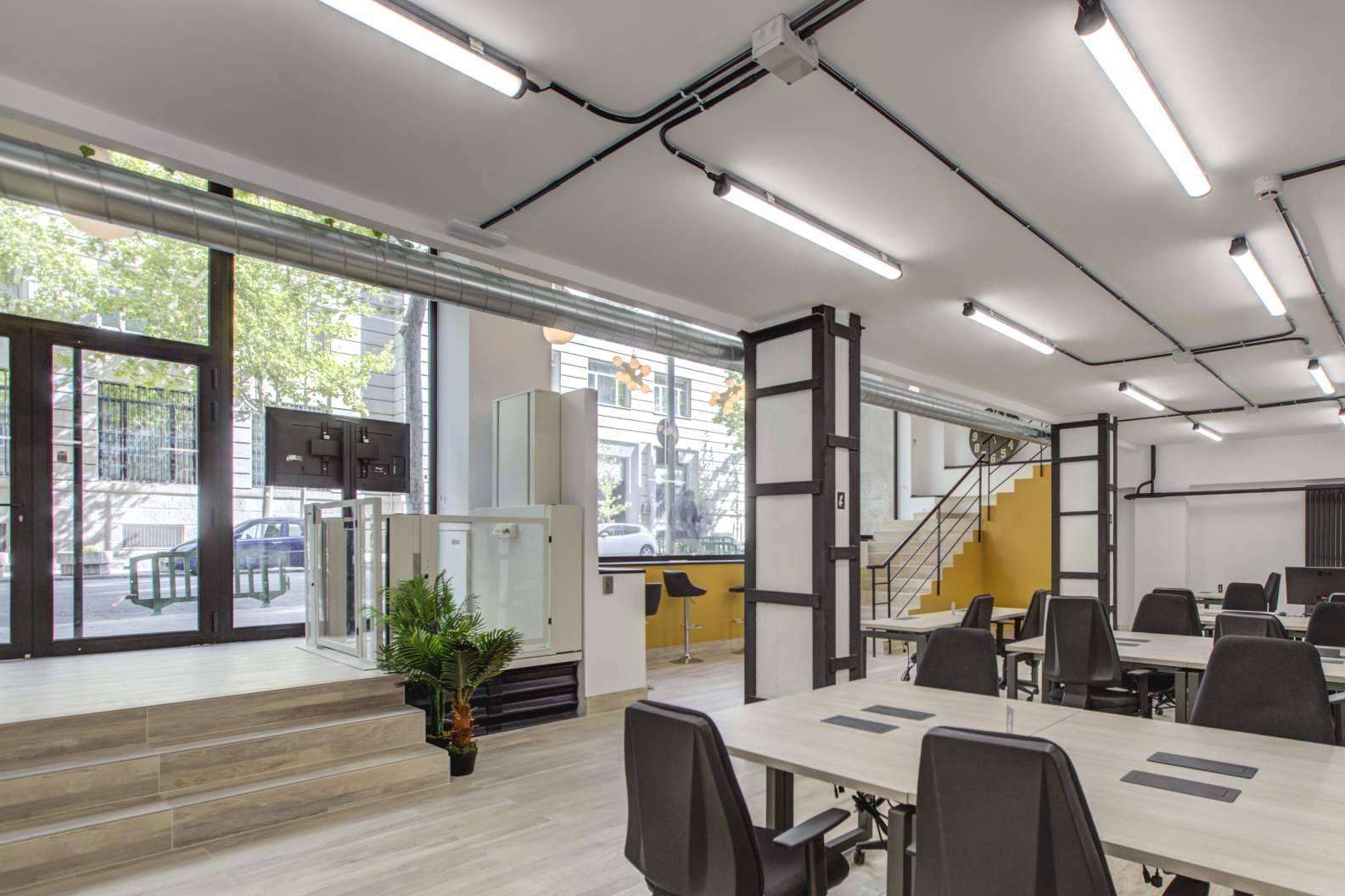Los que trabajan en el Coworking Bernabéu han tenido un aumento de la privacidad e independencia
