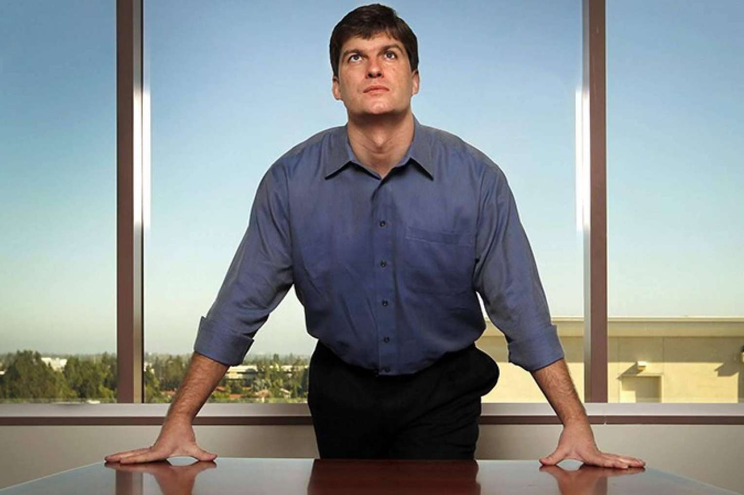¿Qué predicción realiza Michael Burry, inversor de la Gran Apuesta, sobre los fondos y la bolsa?
