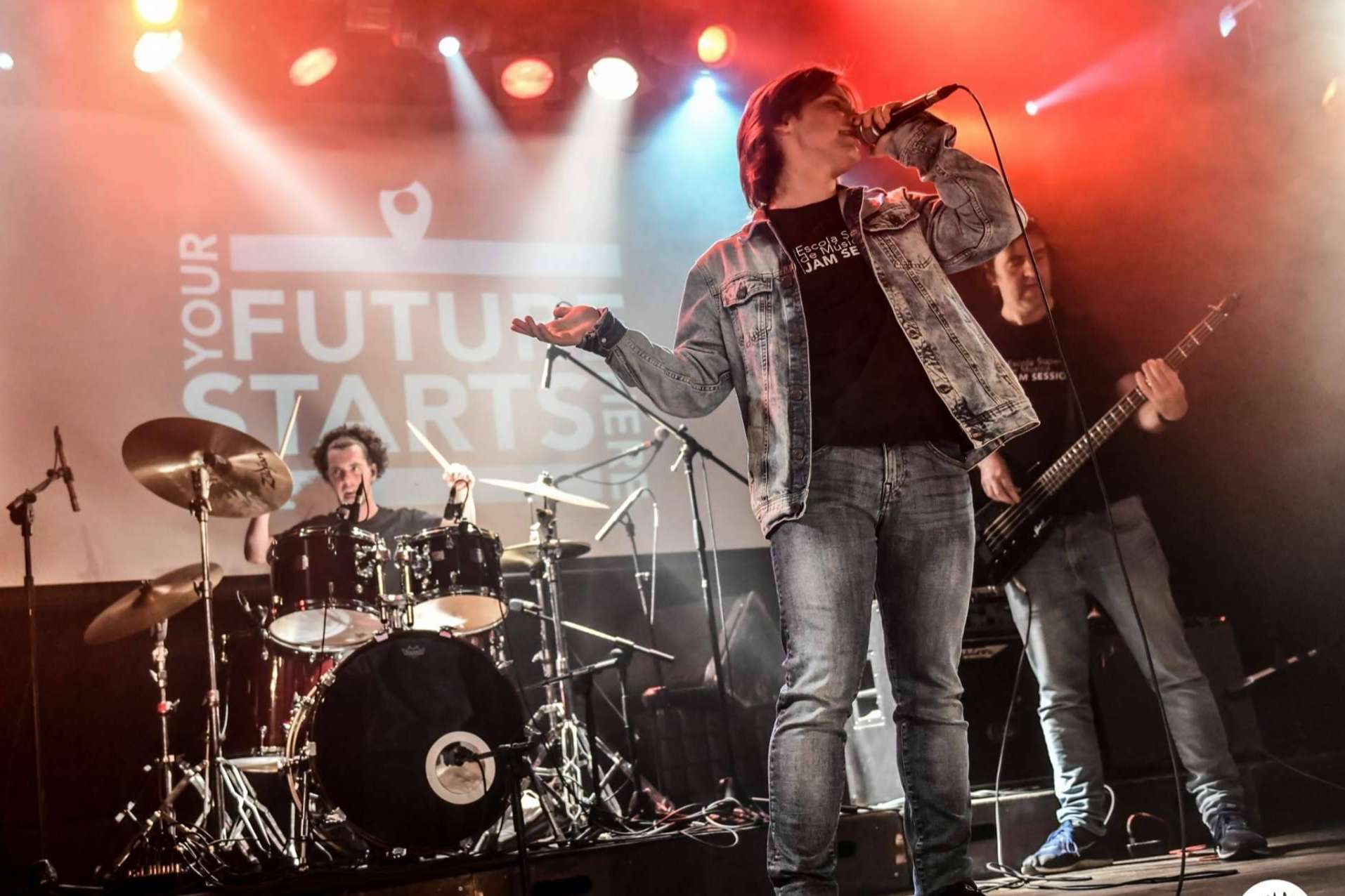 Especializarse en la interpretación en el ámbito del rock, músicas urbanas y nuevas tendencias en la Escuela Superior de Música Jam Session