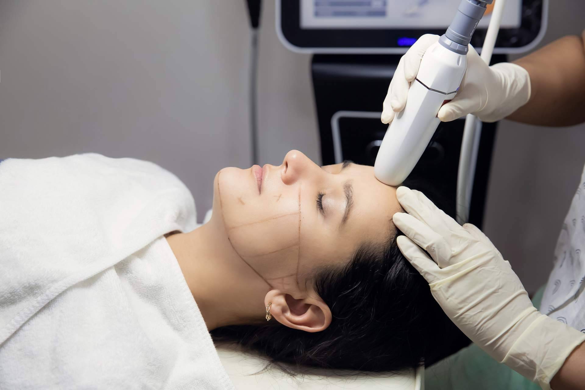 CB Clinic apuesta por HIFU Facial con Ultrasonidos