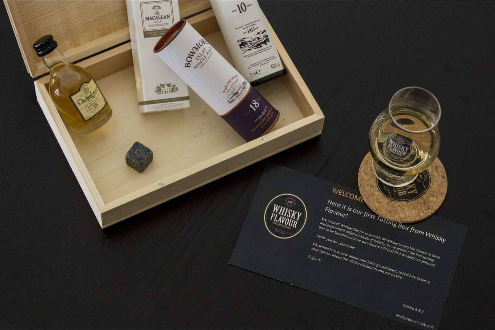 Degustar un whisky diferente cada mes gracias a la caja de suscripción de Whisky Flavour