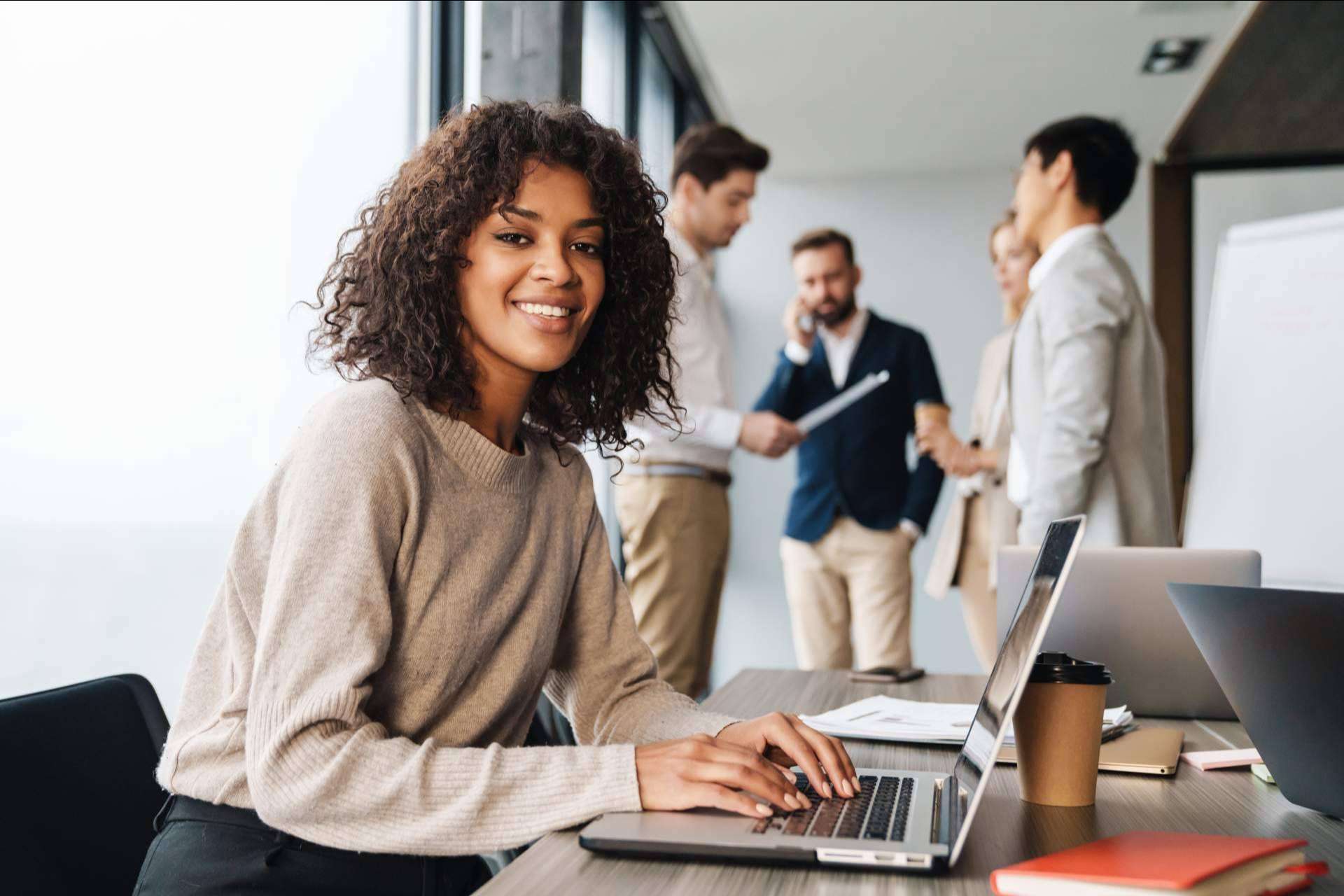 ¿Cómo encontrar centros de formación para la tramitación de contratos de formación? Edutedis