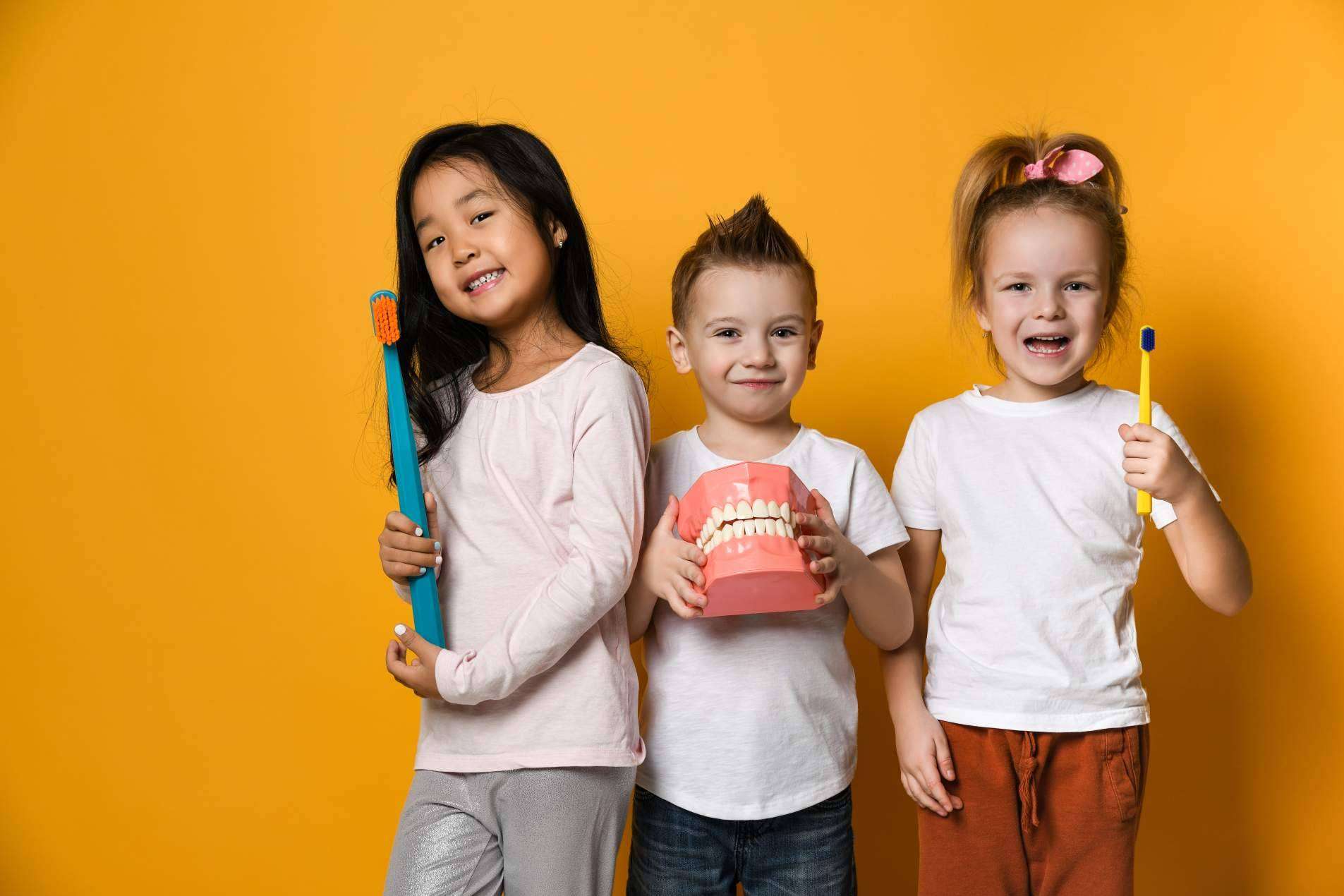 La odontopediatría es fundamental para asegurar la salud dental de los niños durante su crecimiento