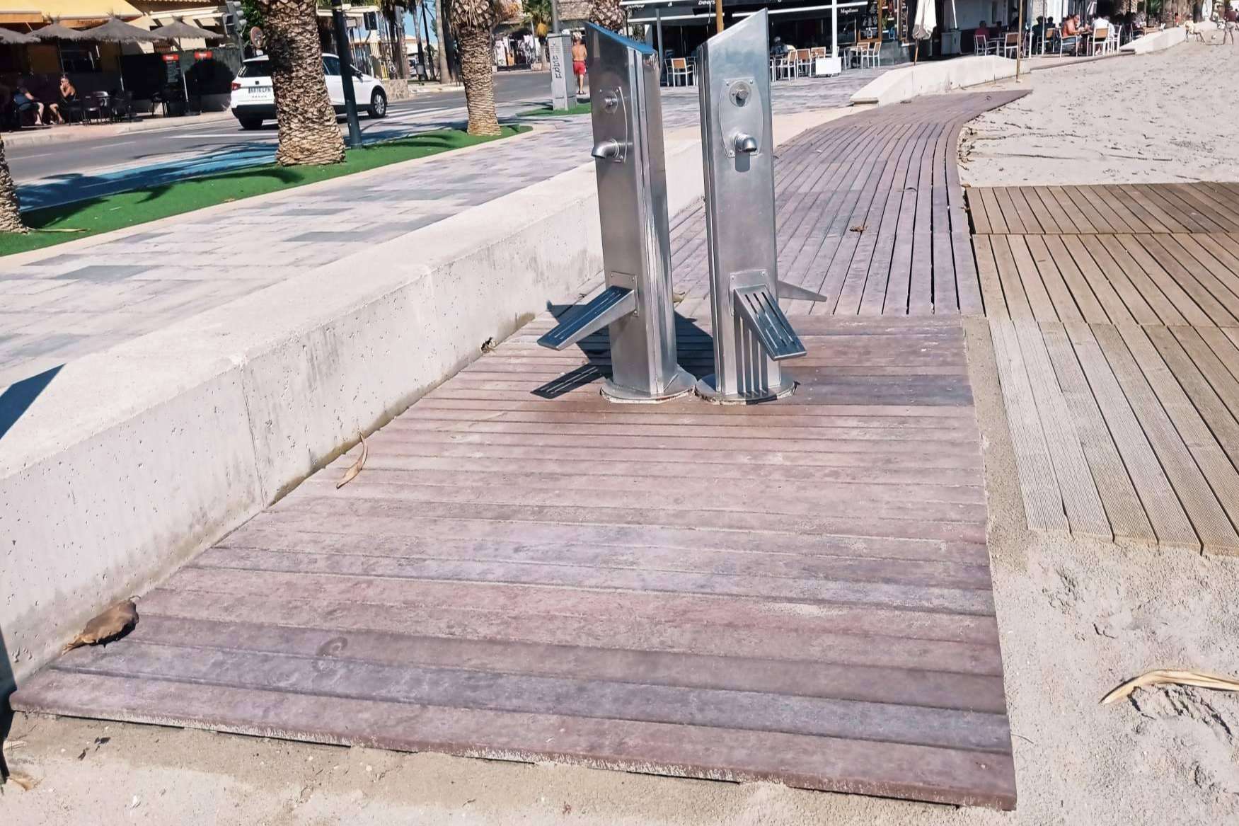 Las pasarelas de playa en Murcia son las últimas obras de éxito de GB Solutions