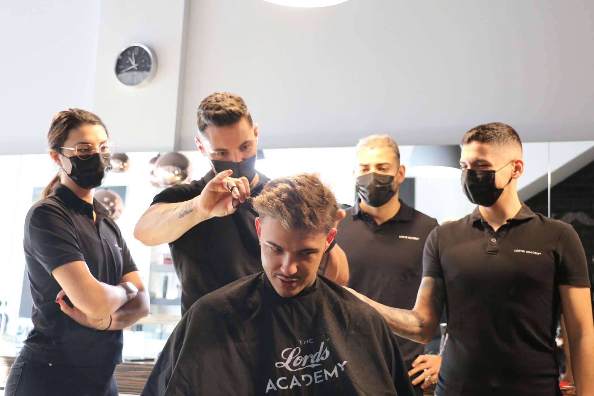 Formarse como barbero en Alicante con los cursos de Lords & Barbers