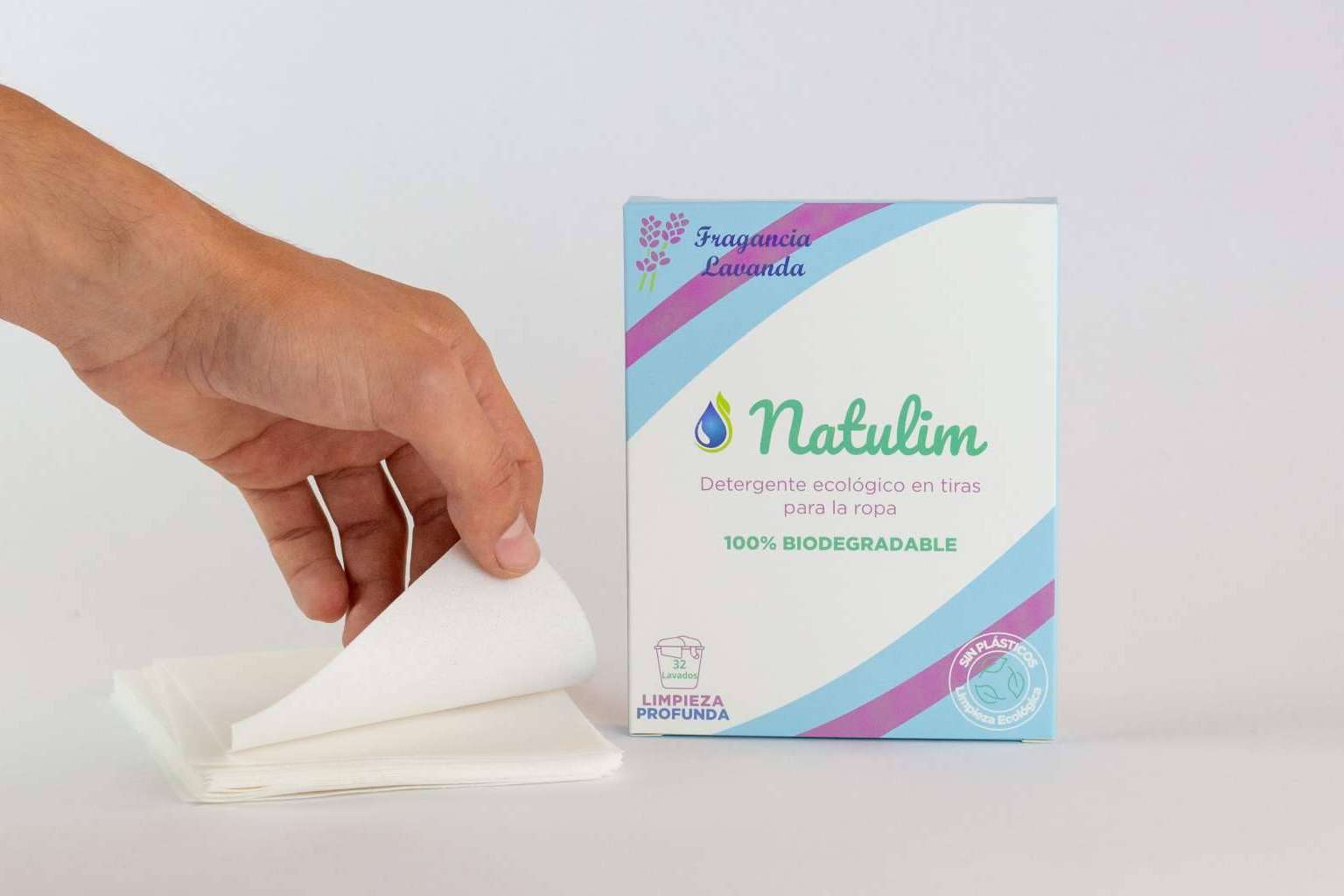 Eco-tiras de detergente Natulim, la nueva forma de lavar la ropa