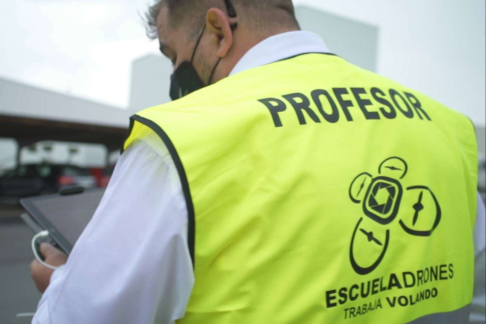 Xtreme, la aeroescuela que ofrece cursos de radiofonista de drones