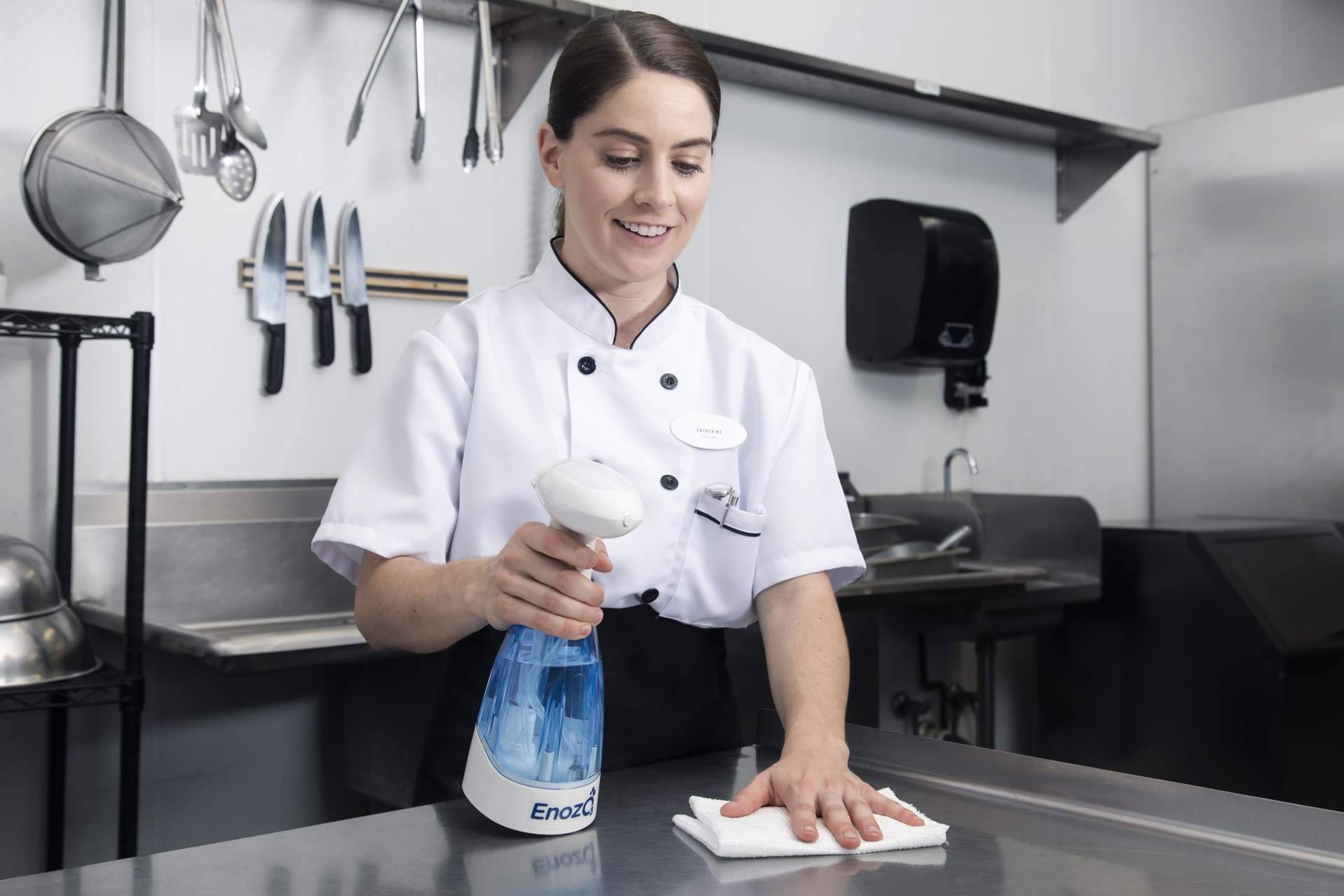 Limpieza y desinfección eco sostenible con Proecoway