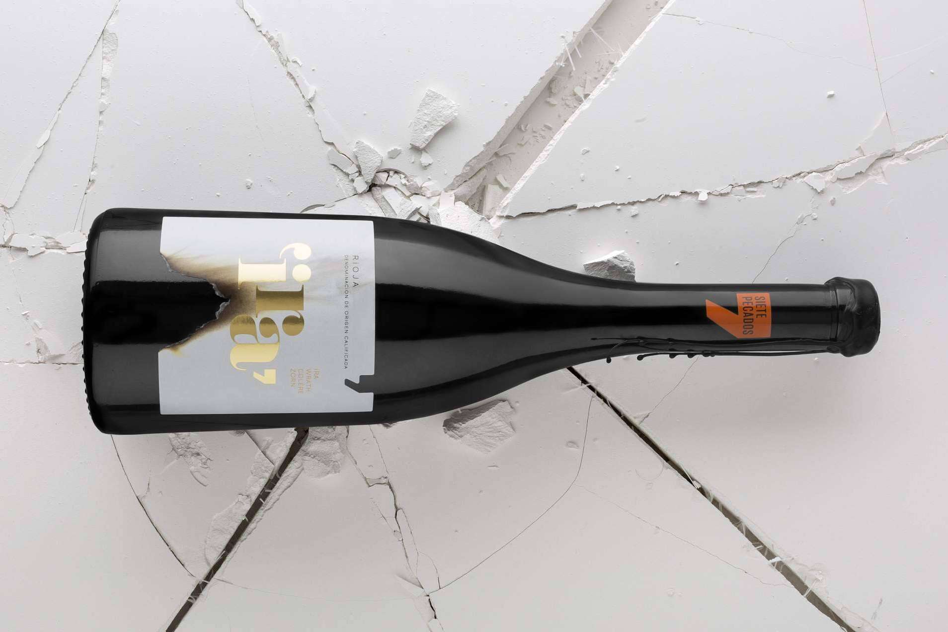Transmitir la esencia del vino a través de las etiquetas, por Sidecar Design