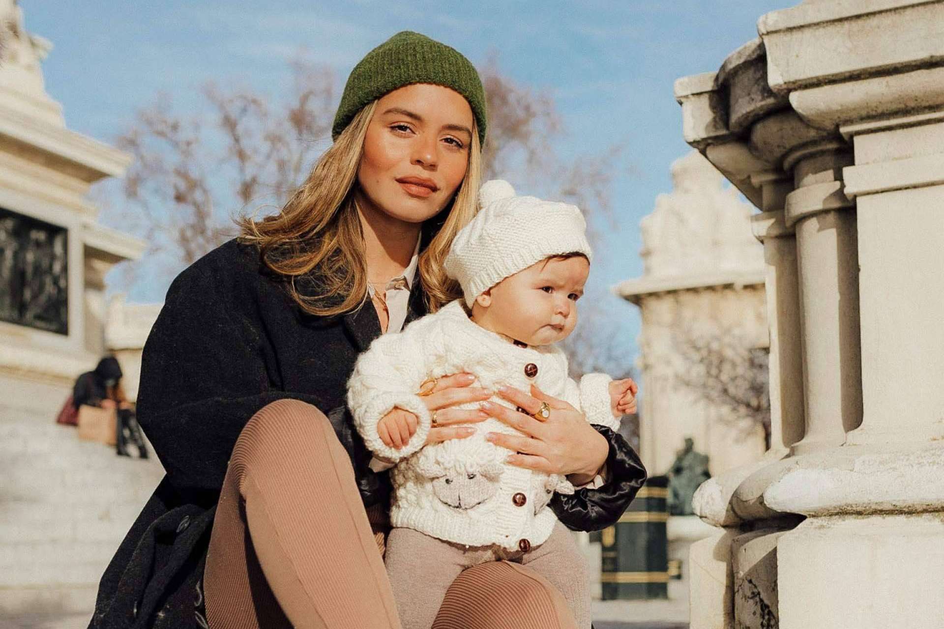 La madre e influencer Jes Albarrán ofrece contenido desde su propia experiencia