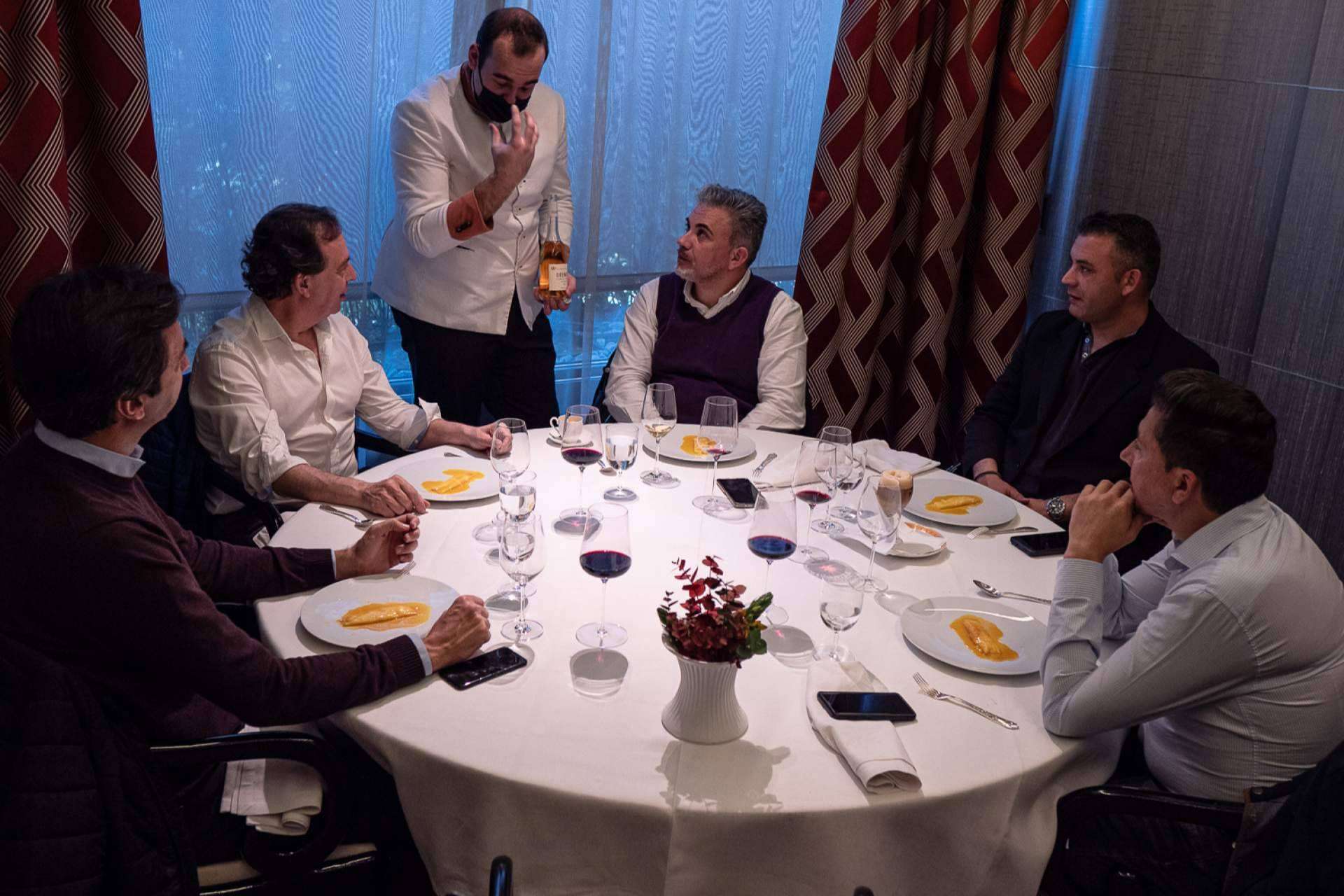 Kachopo King cierra su alianza con Gambrinus para la comercialización de sus productos