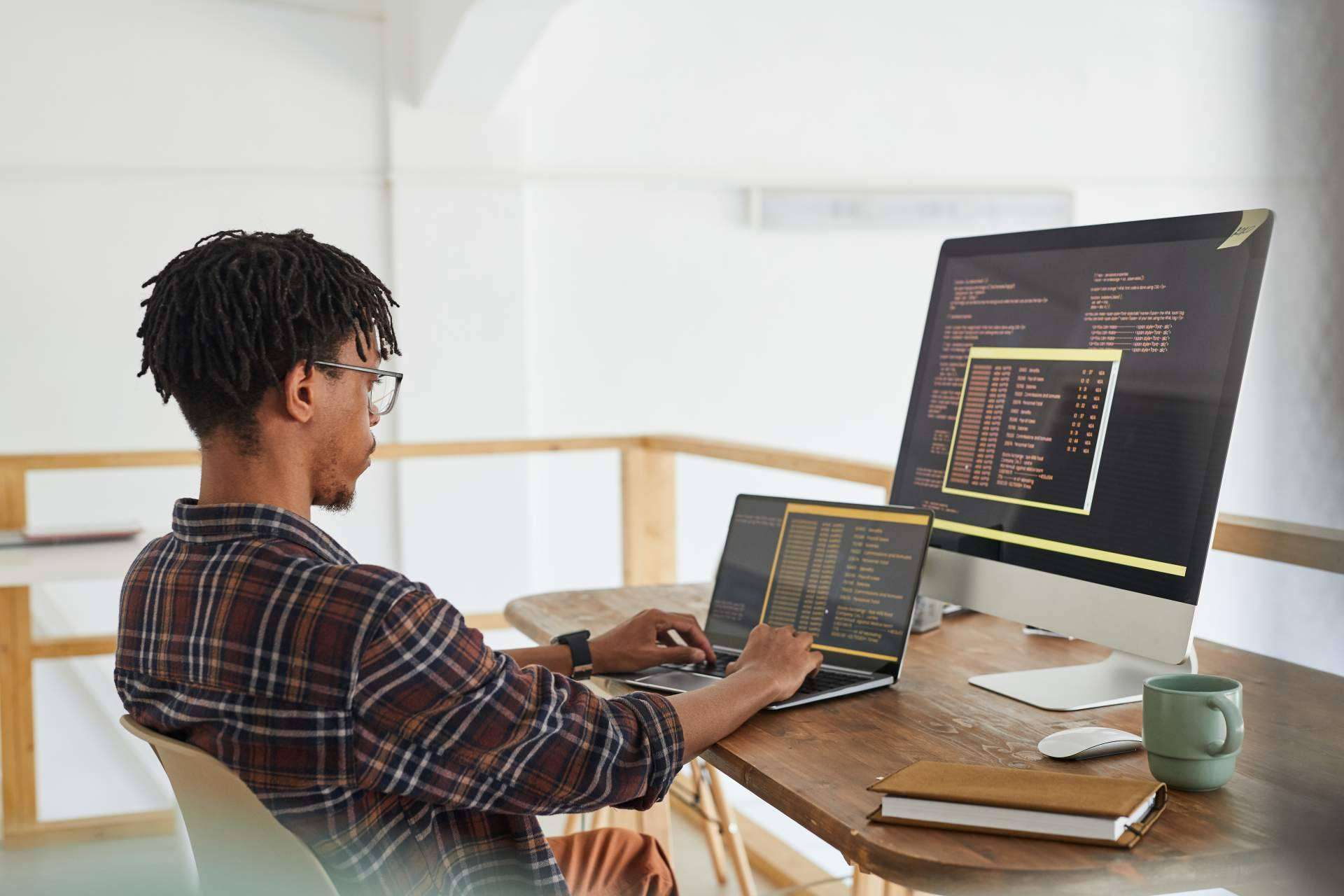Razones por las que elegir el hosting profesional de Applinet para un proyecto en internet